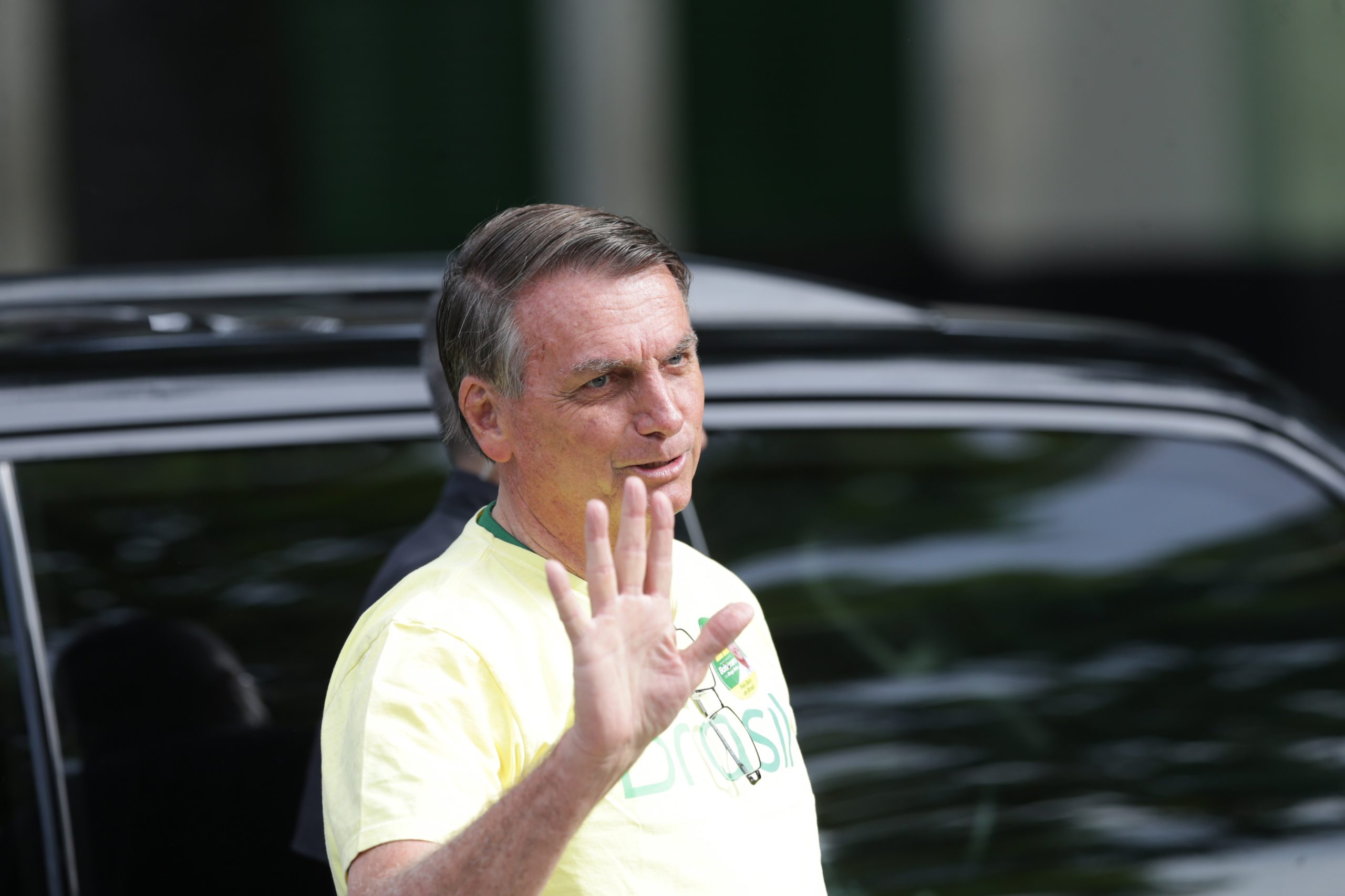 Democratas dos EUA pedem que Biden revogue visto diplomático de Bolsonaro