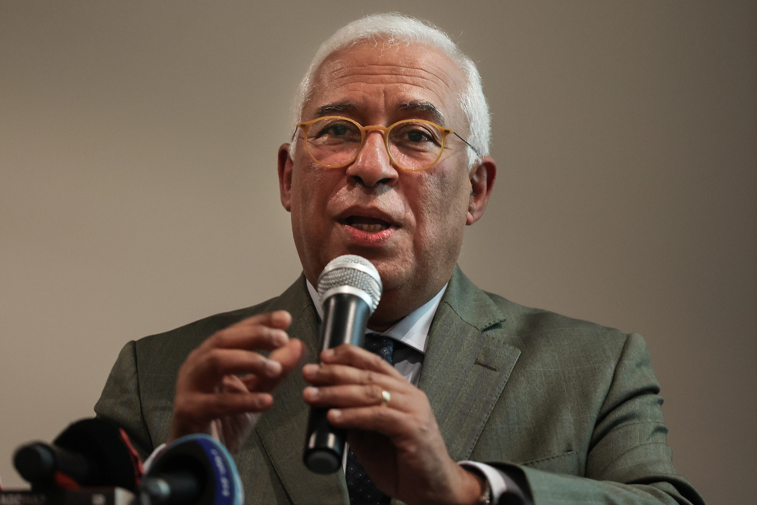 Costa afirma que as principais ideias da campanha são do PS e salienta impacto do PRR no PIB
