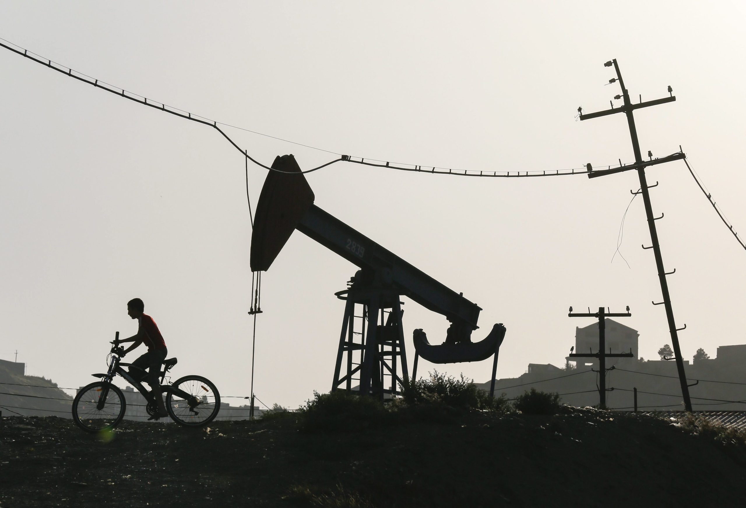 OPEP revê em baixa produção de petróleo para 2019