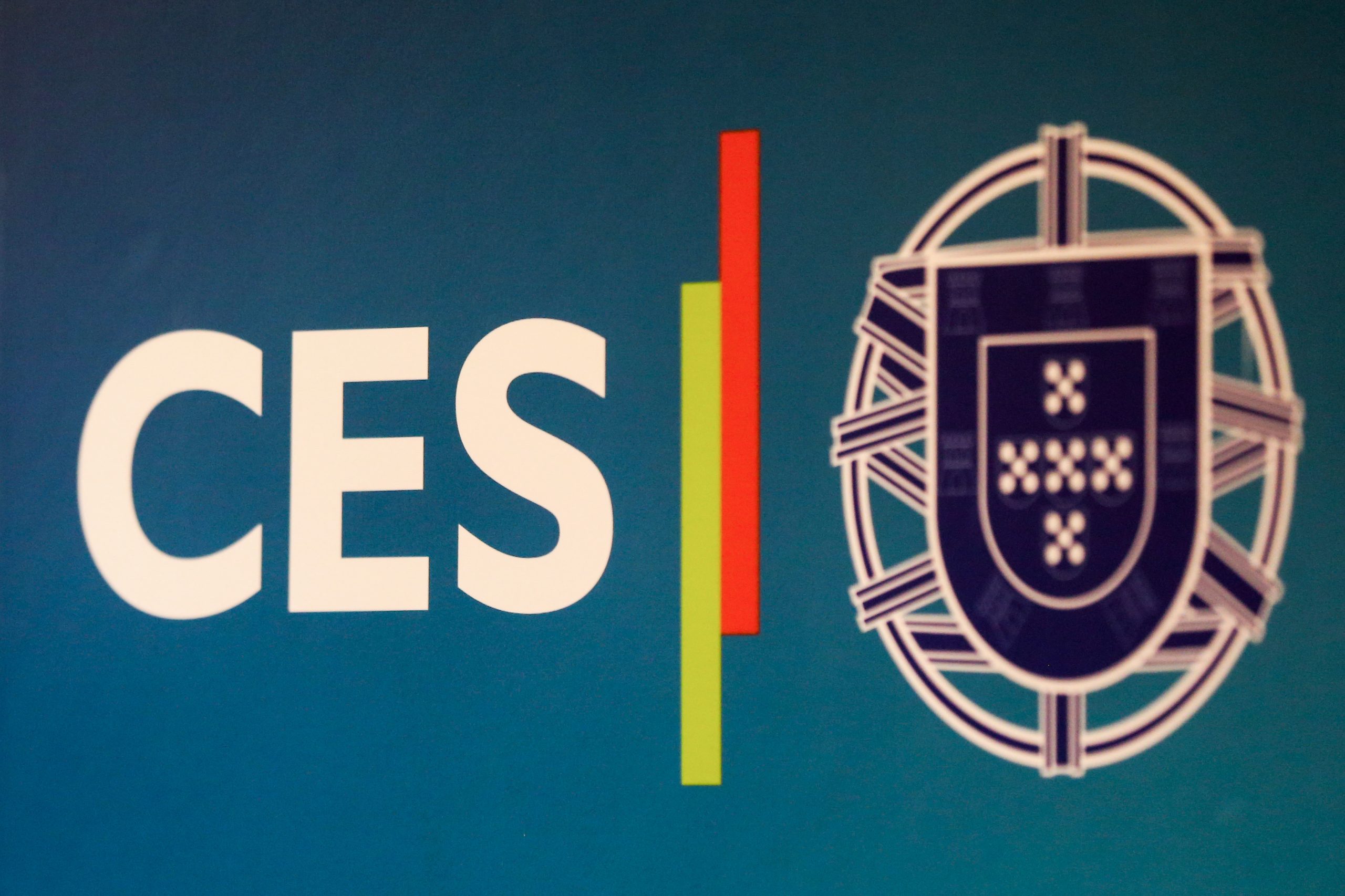 CES e parceiros sociais vão colaborar com Escola de Saúde em investigação sobre teletrabalho