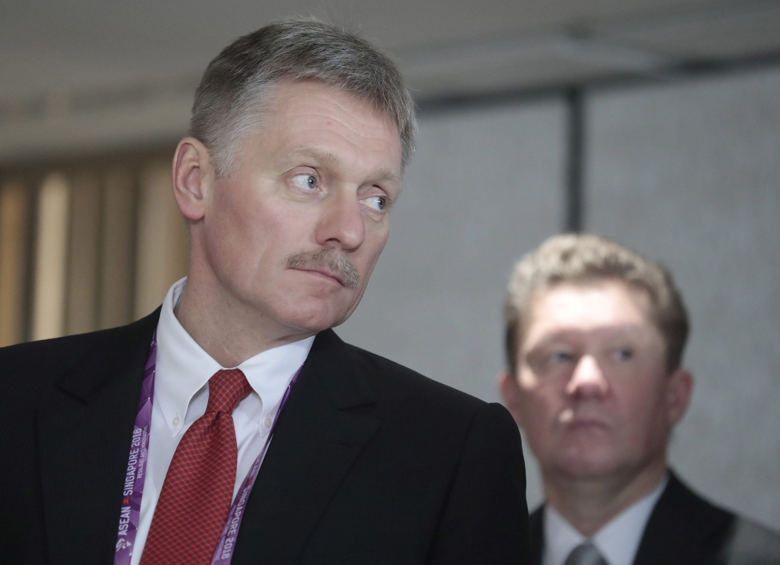 Kremlin acusa Ucrânia de querer aumentar tensão militar com apelos à Nato