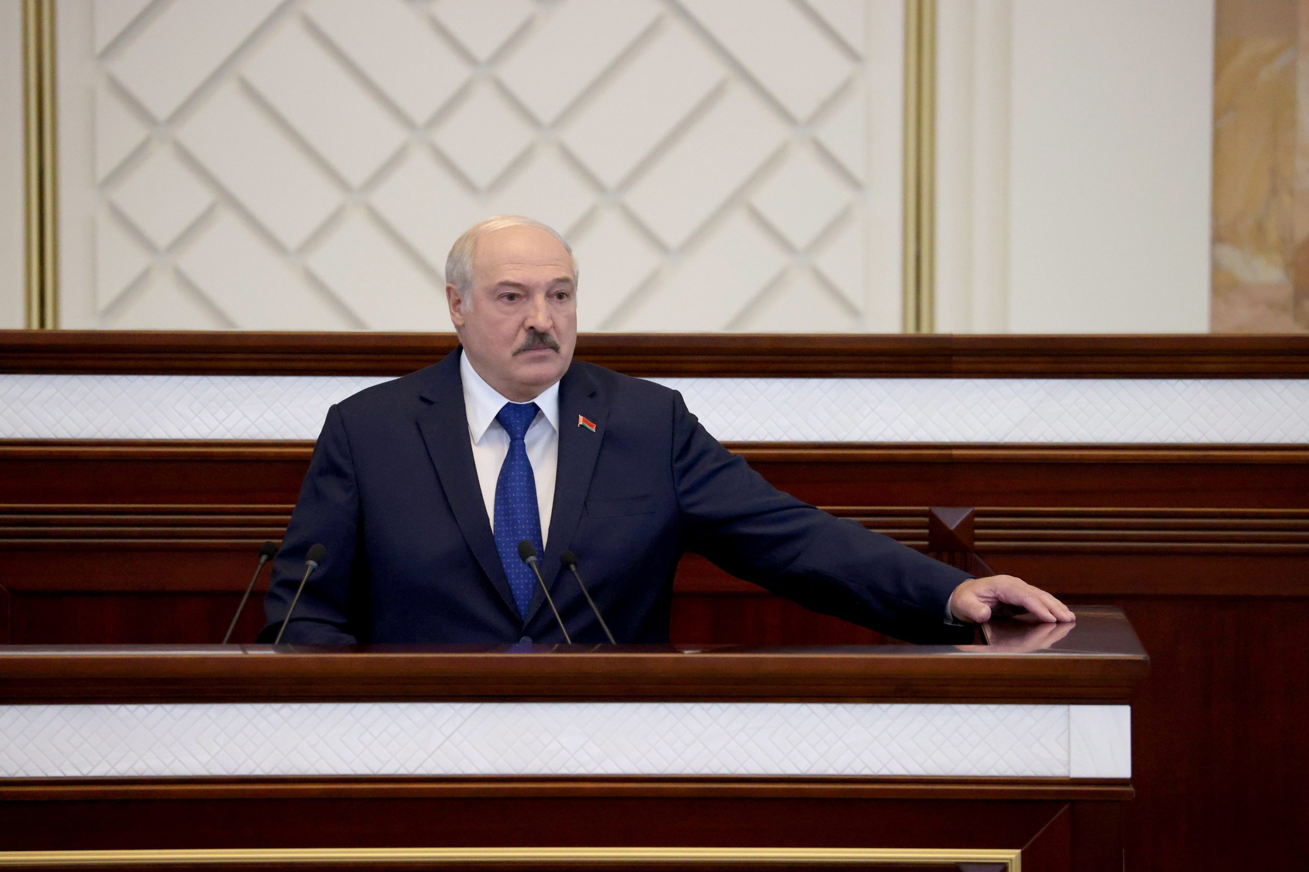 Lukashenko acusa Alemanha de “ato nazi” pelas sanções económicas