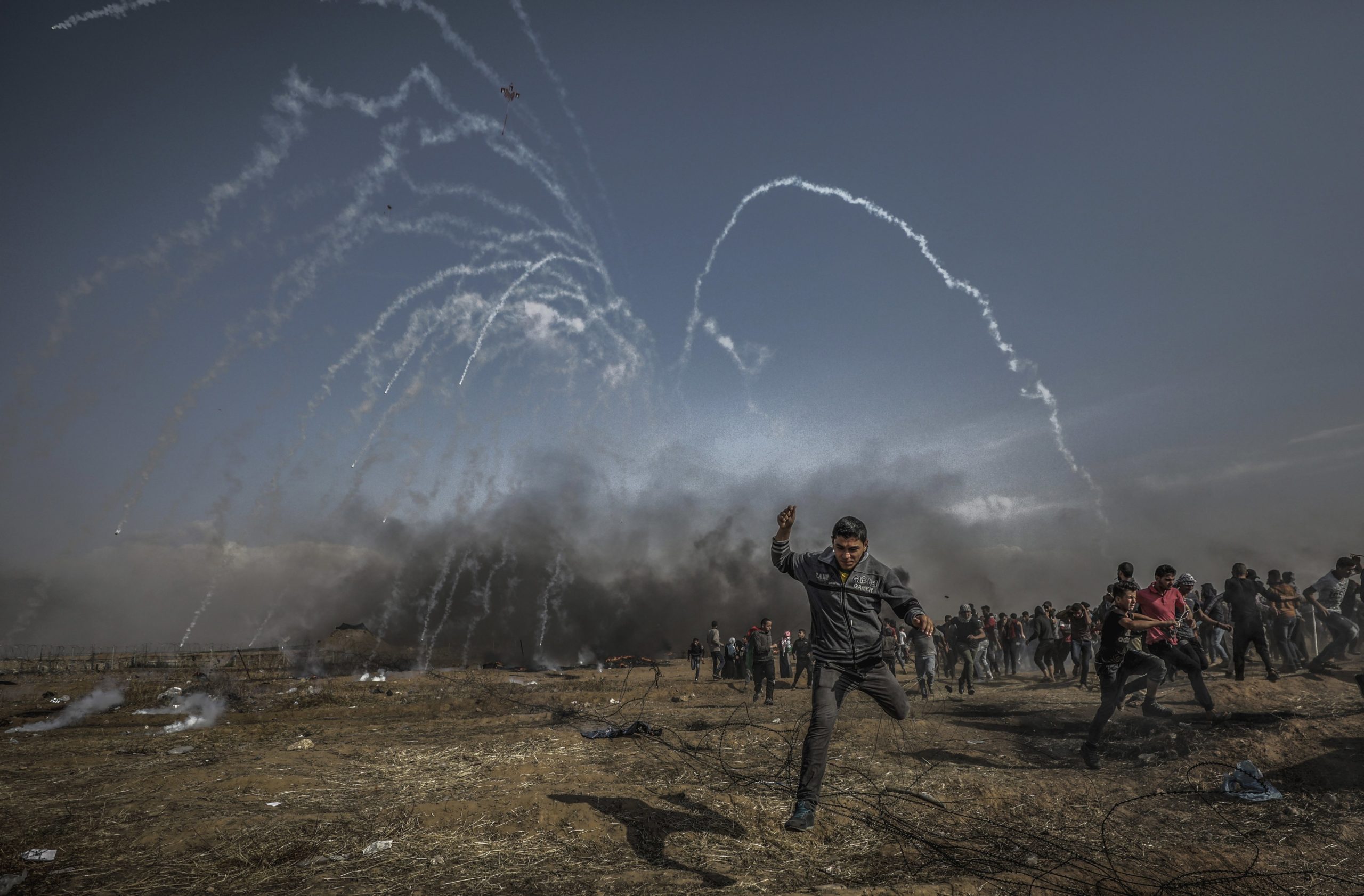 Faixa de Gaza: Comandante do Hamas entre os setes palestinianos mortos nos confrontos com Israel