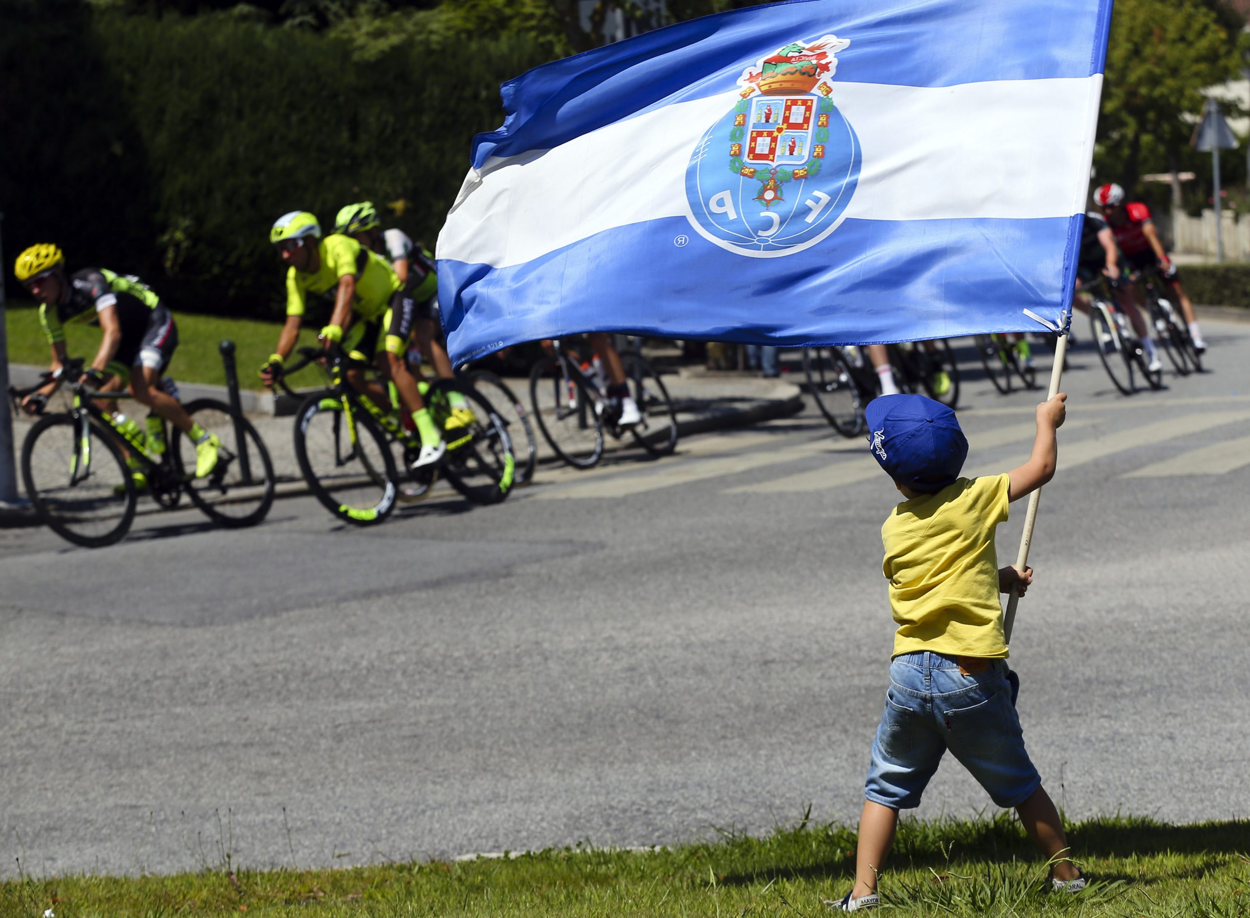 W52-FC Porto quer “ganhar estatuto” no segundo escalão do ciclismo mundial