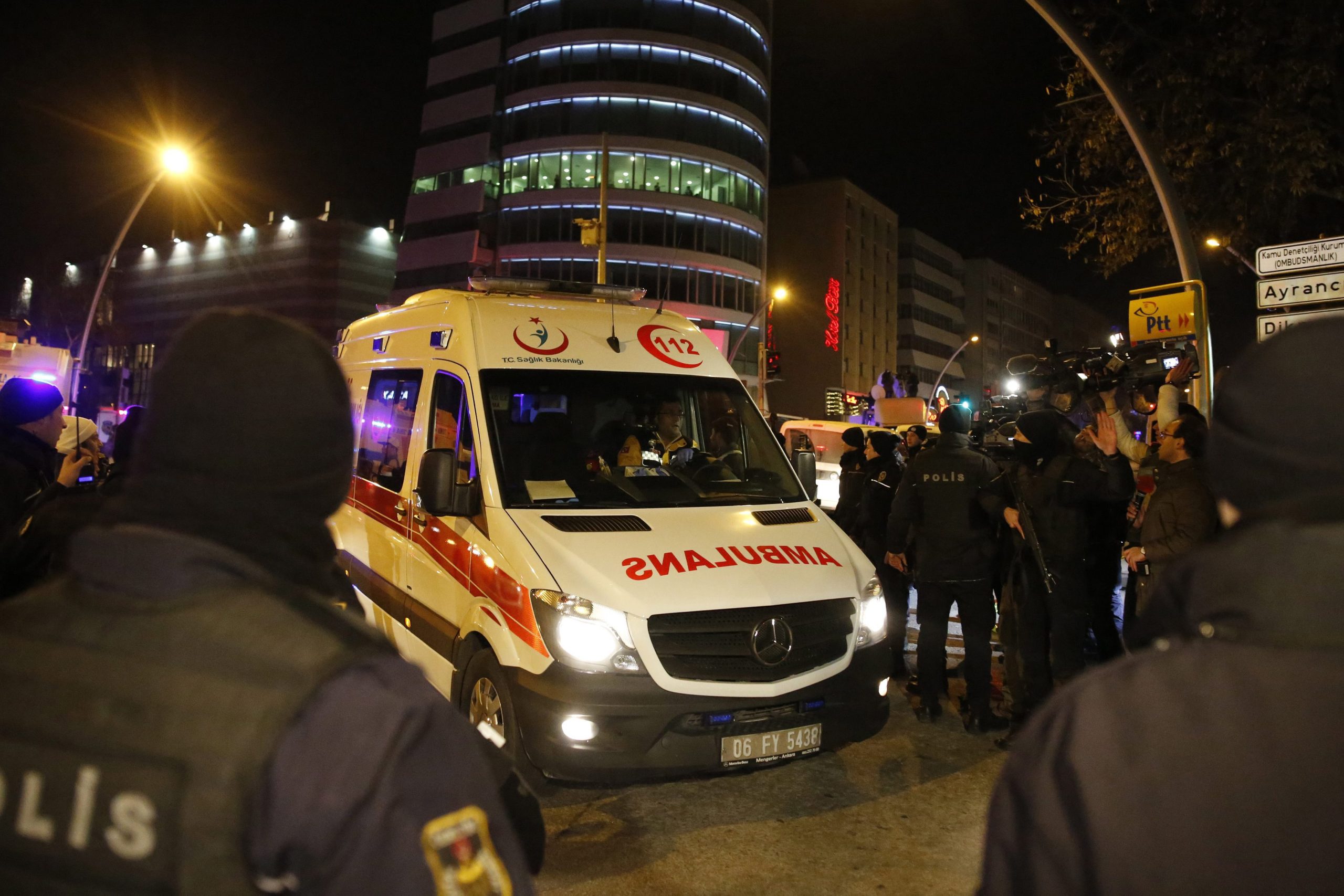 Autoridades turcas impõem ‘blackout’ à cobertura da morte de Karlov