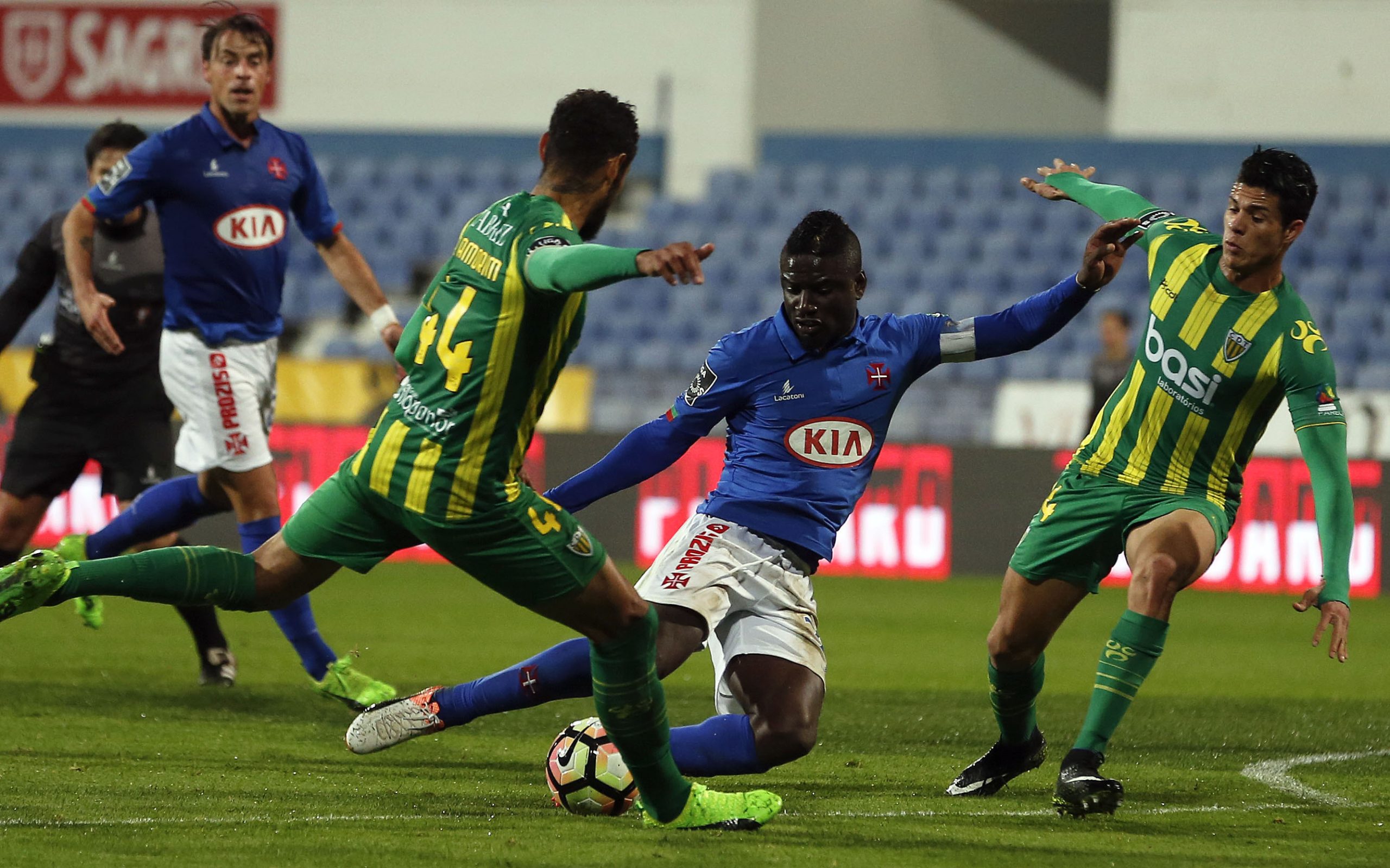 Belenenses isola-se no quinto lugar da I Liga após empate com Tondela