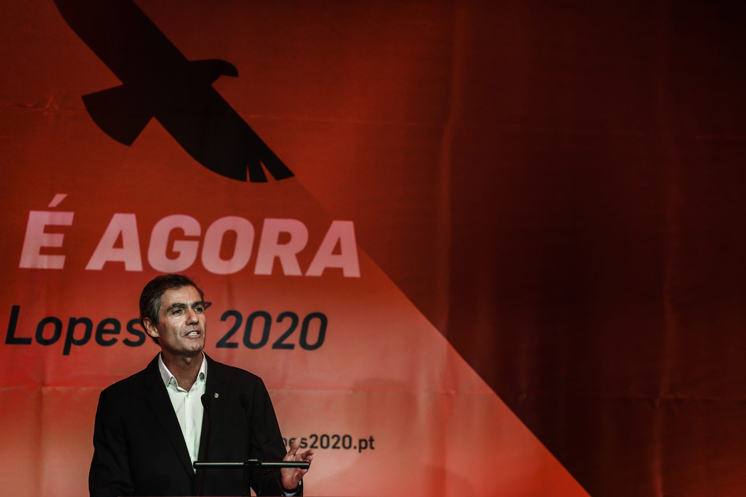 João Noronha Lopes formaliza candidatura para a presidência do Benfica