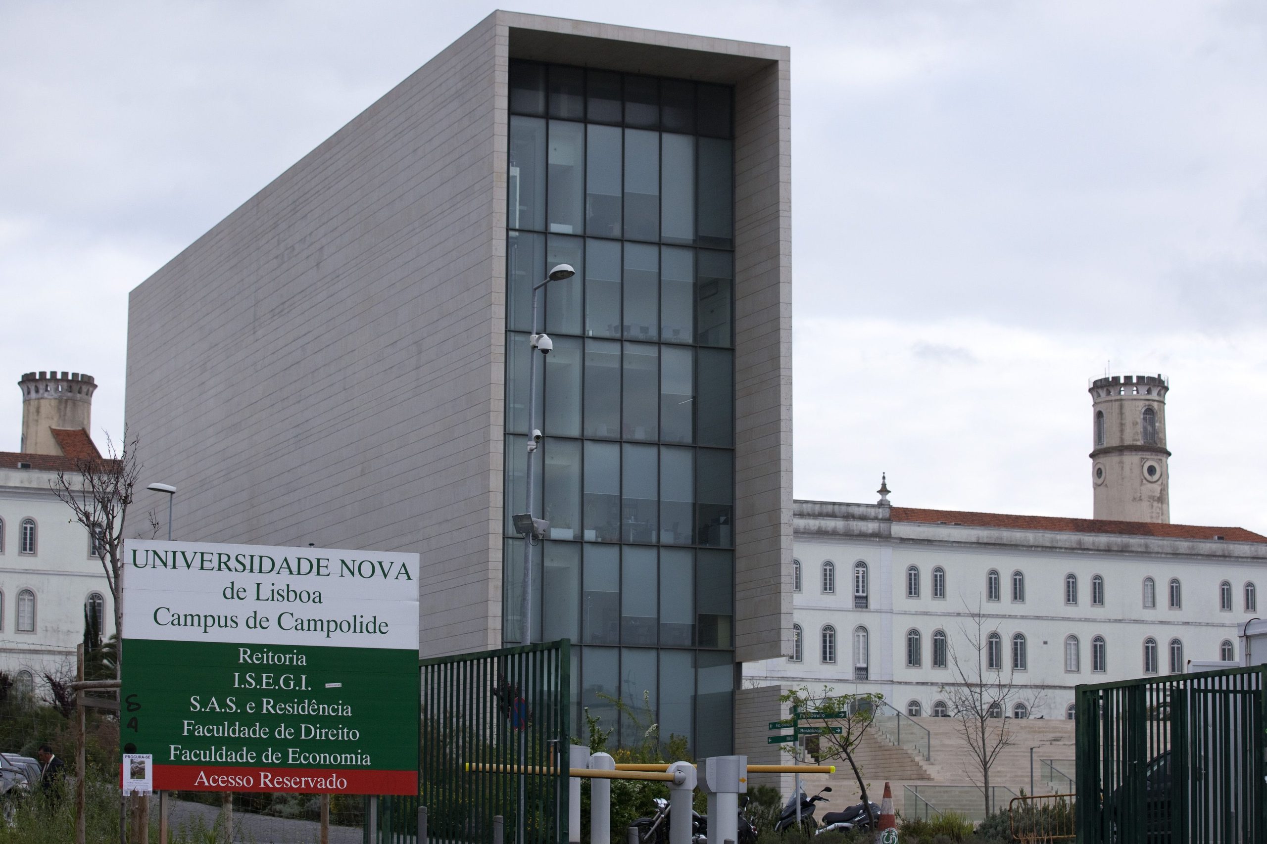Investigadores da Nova denunciam precariedade em iniciativa sobre trabalho da universidade