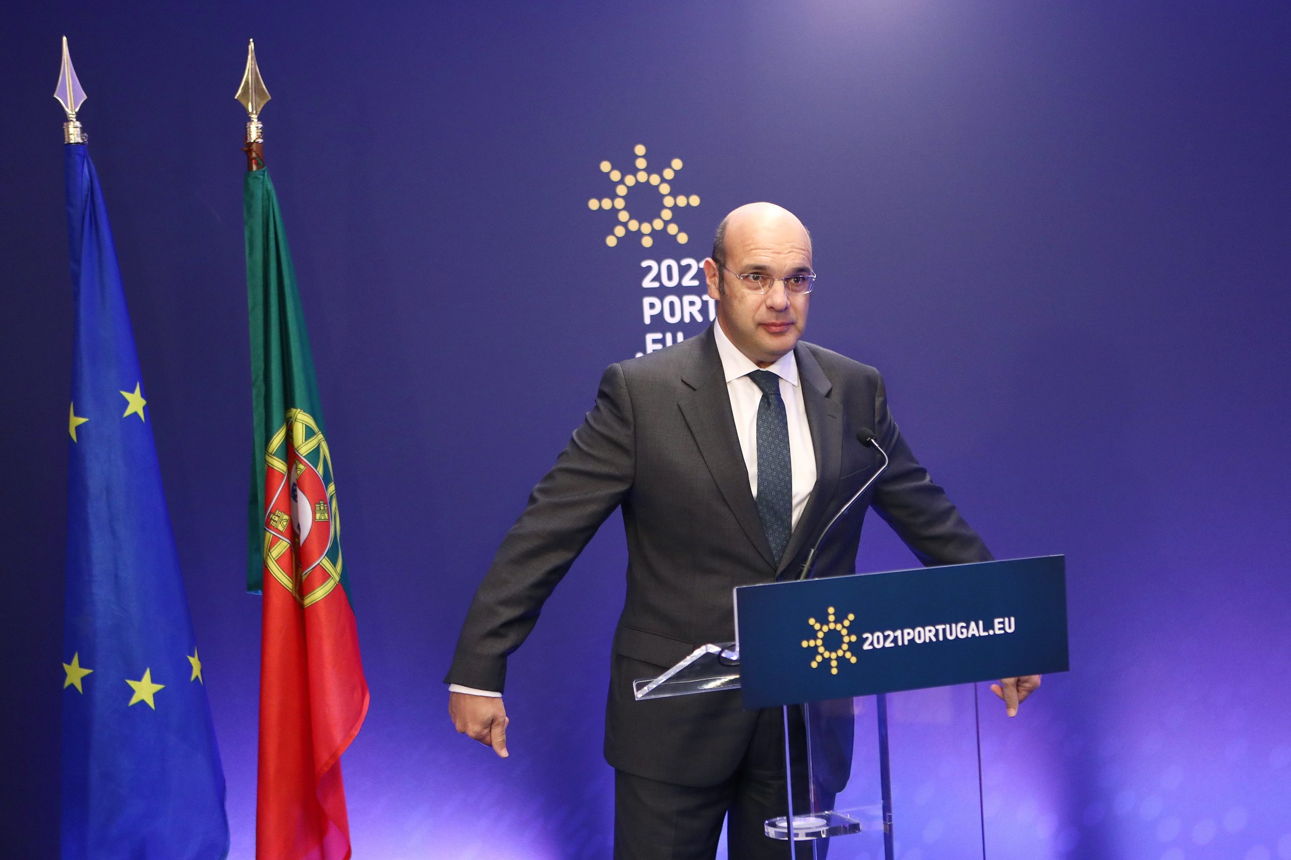 Estado “preparado” para garantir parte das dívidas em moratória