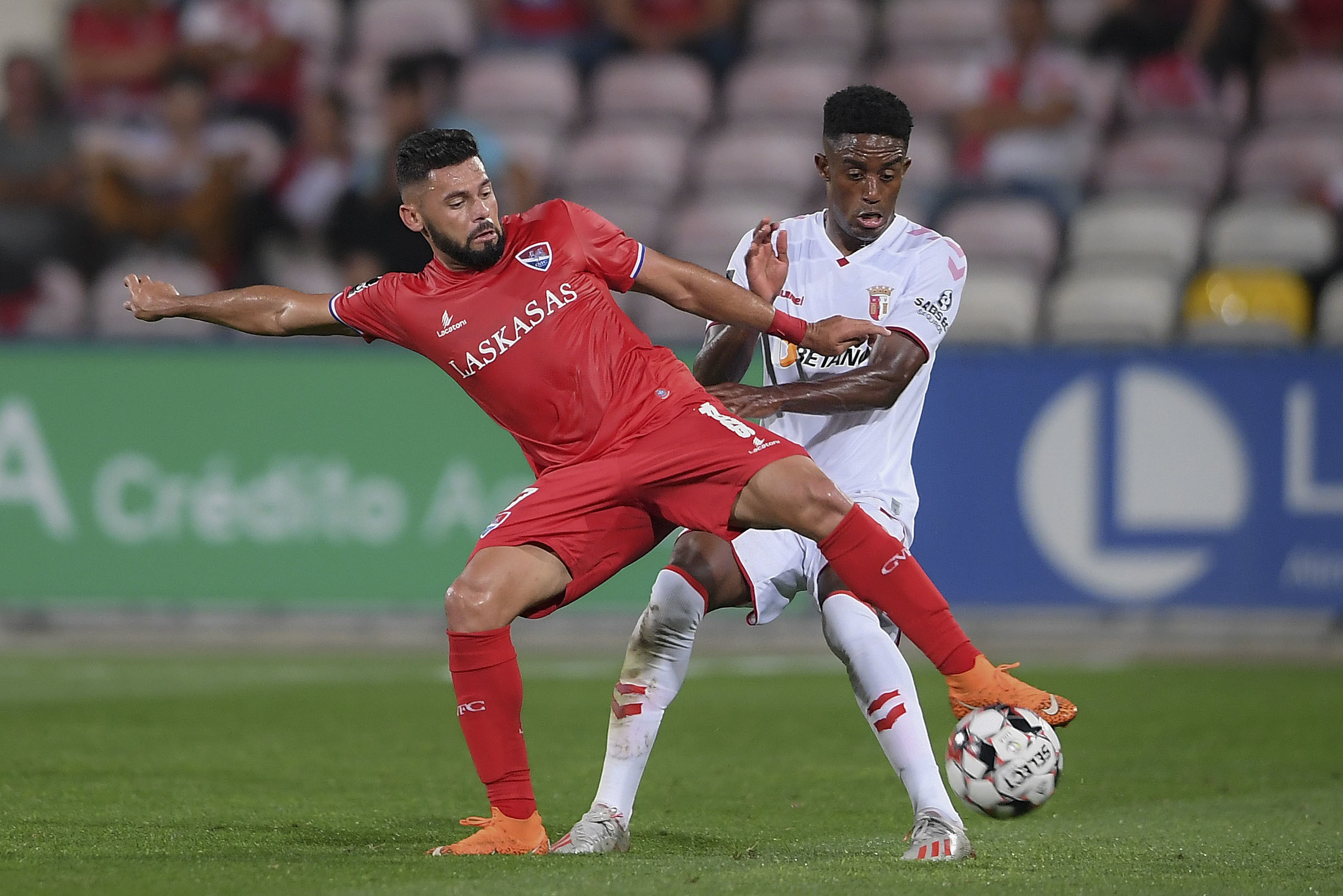 Jogo Gil Vicente-Sporting de Braga reatado após falha de iluminação