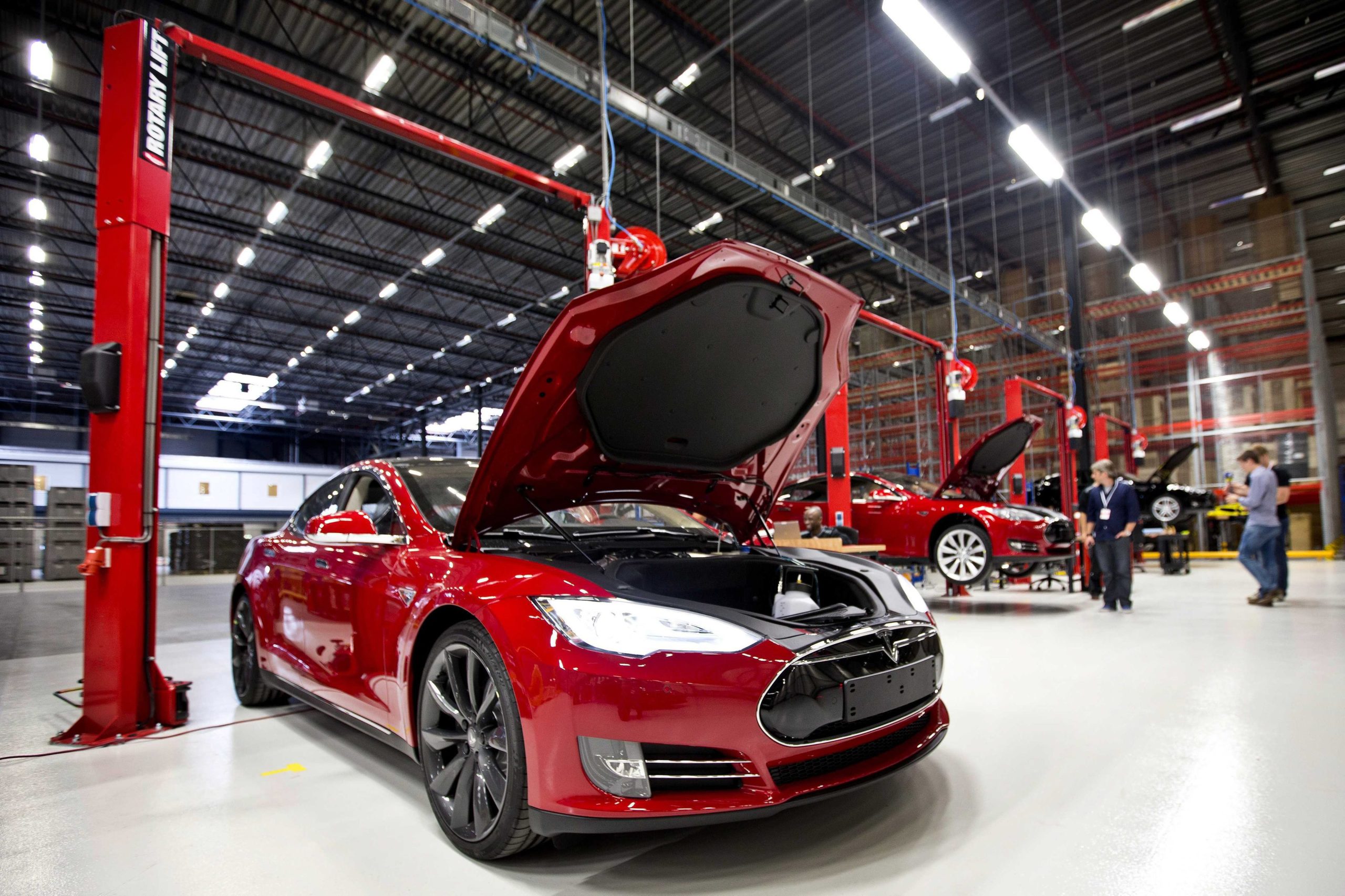 Fábrica da Tesla em Portugal? Viana diz que tem as melhores condições