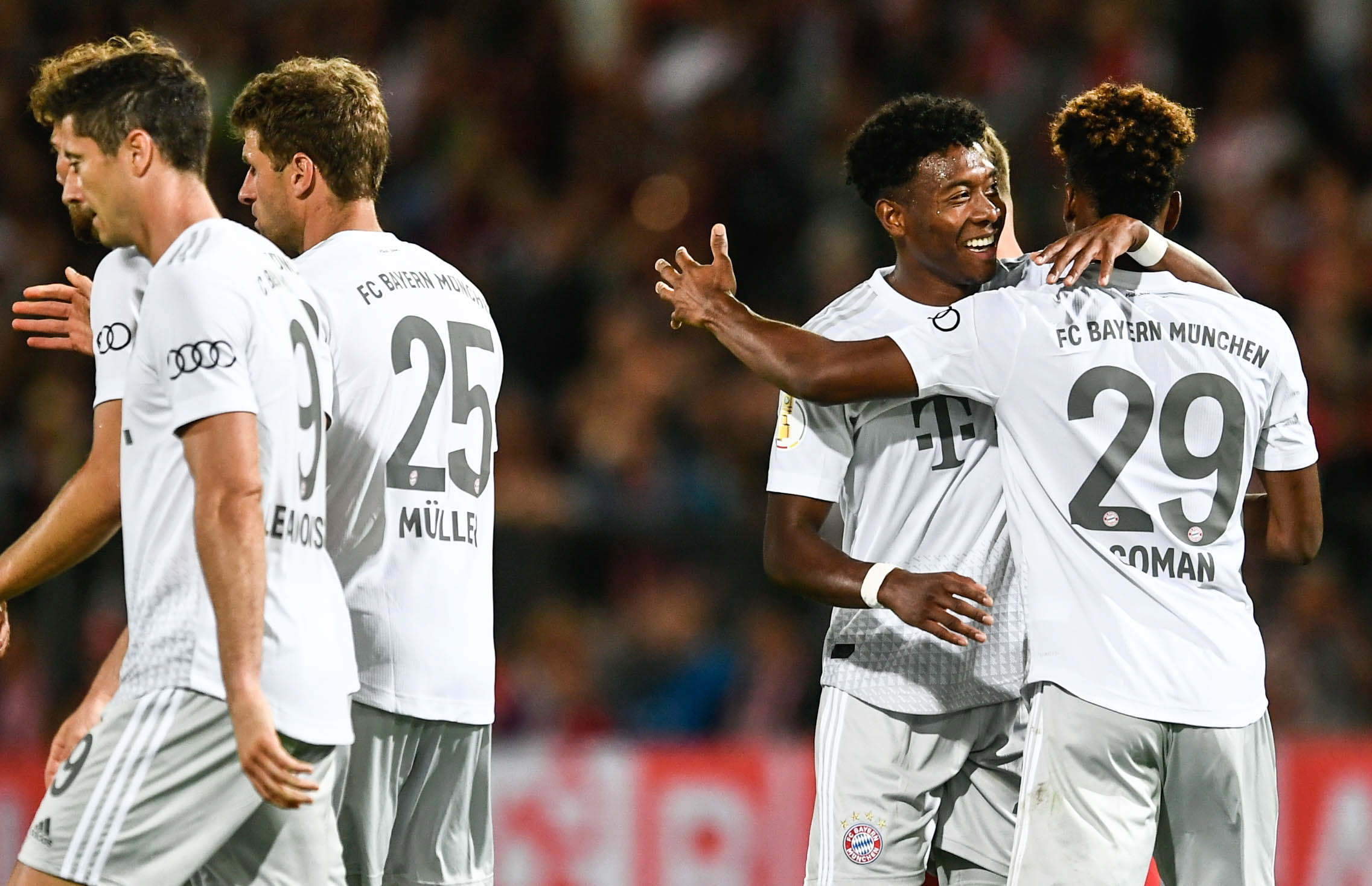 Bayern de Munique vence em Cottbus e segue na Taça da Alemanha