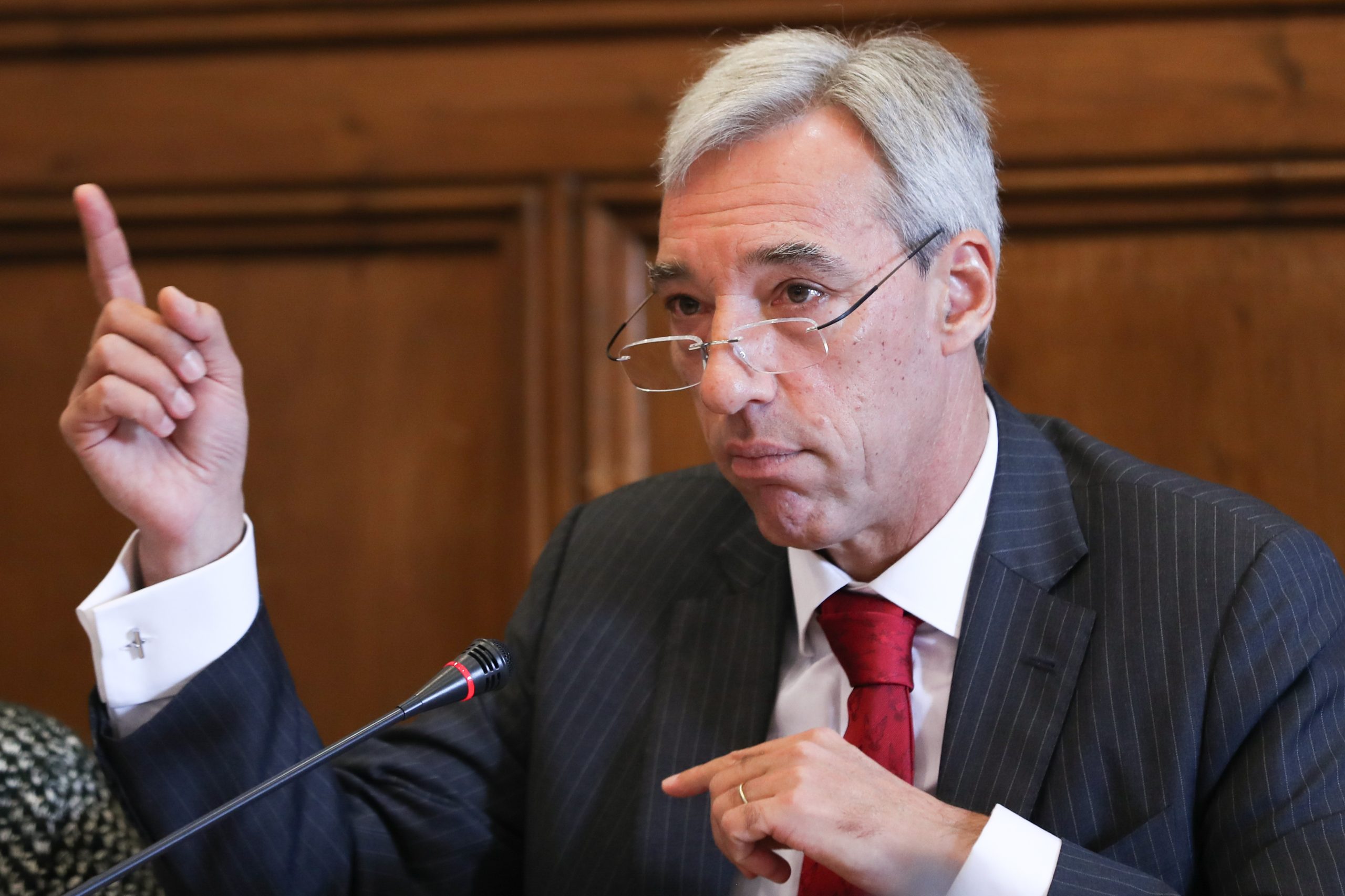 Tancos: Ministro Gomes Cravinho garante que nunca discutiu furto com António Costa