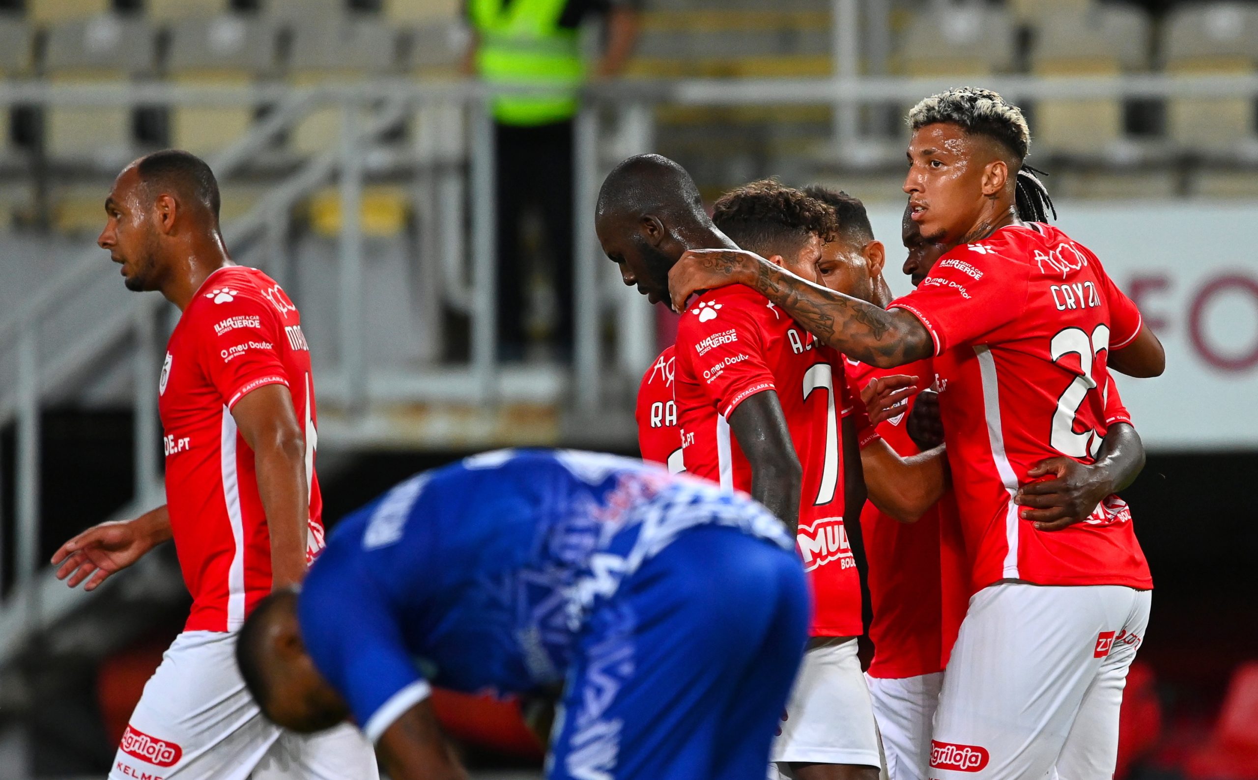 Calhou a “fava” (Tottenham) ao Paços, Santa Clara com russos ou sérvios