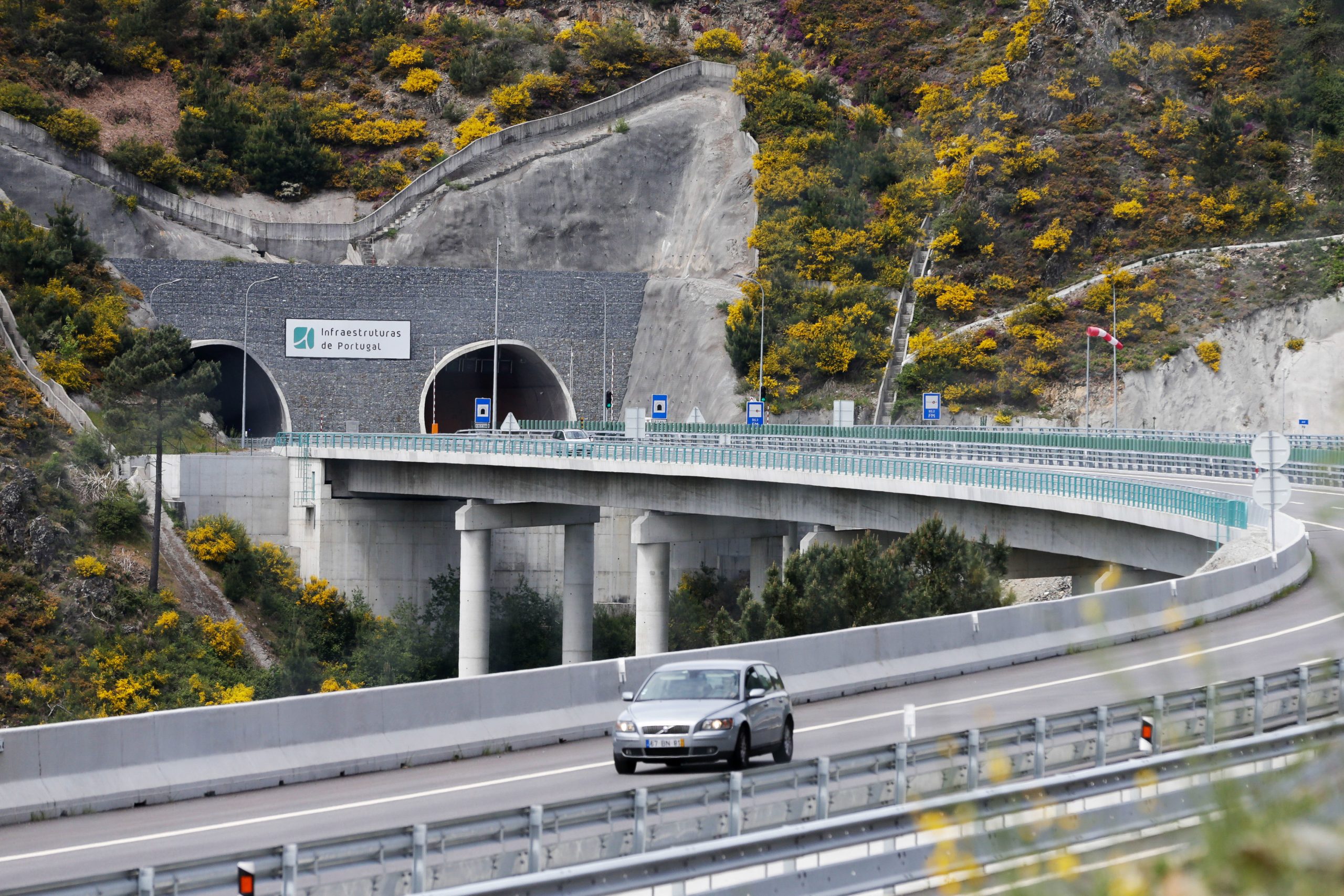 Restabelecida circulação no Túnel do Marão no sentido Vila Real – Amarante