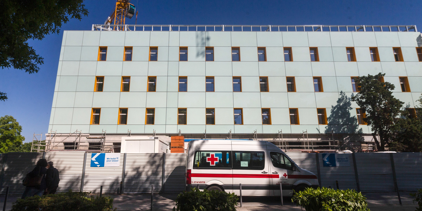 Administração do São João preocupada com indisponibilidade de dezenas de médicos