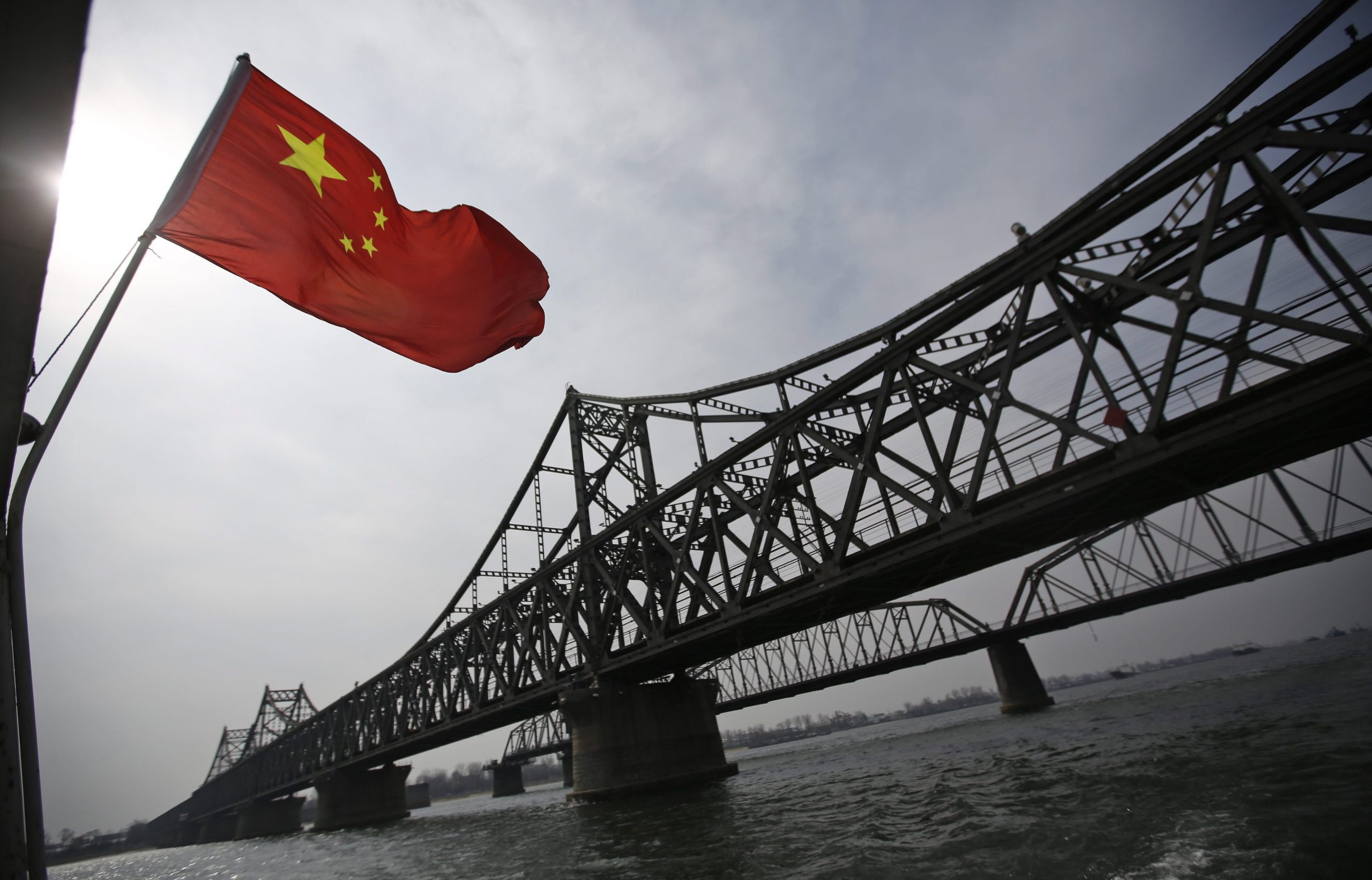 China “fortemente desgostosa” com menções das disputas no mar da China no comunicado do G7