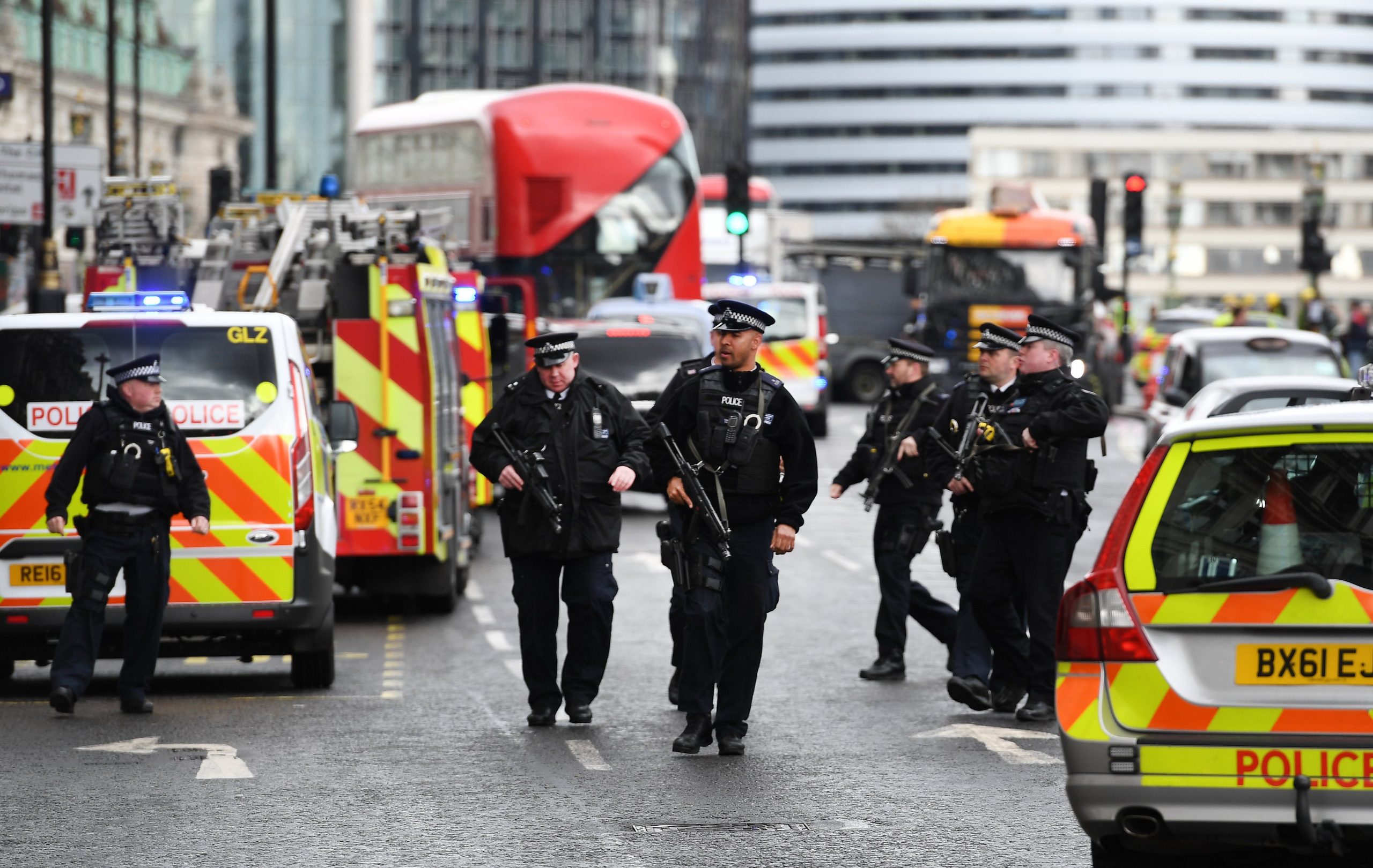 Ataque de Londres: Polícia britânica faz sete detenções. Número de vítimas revisto