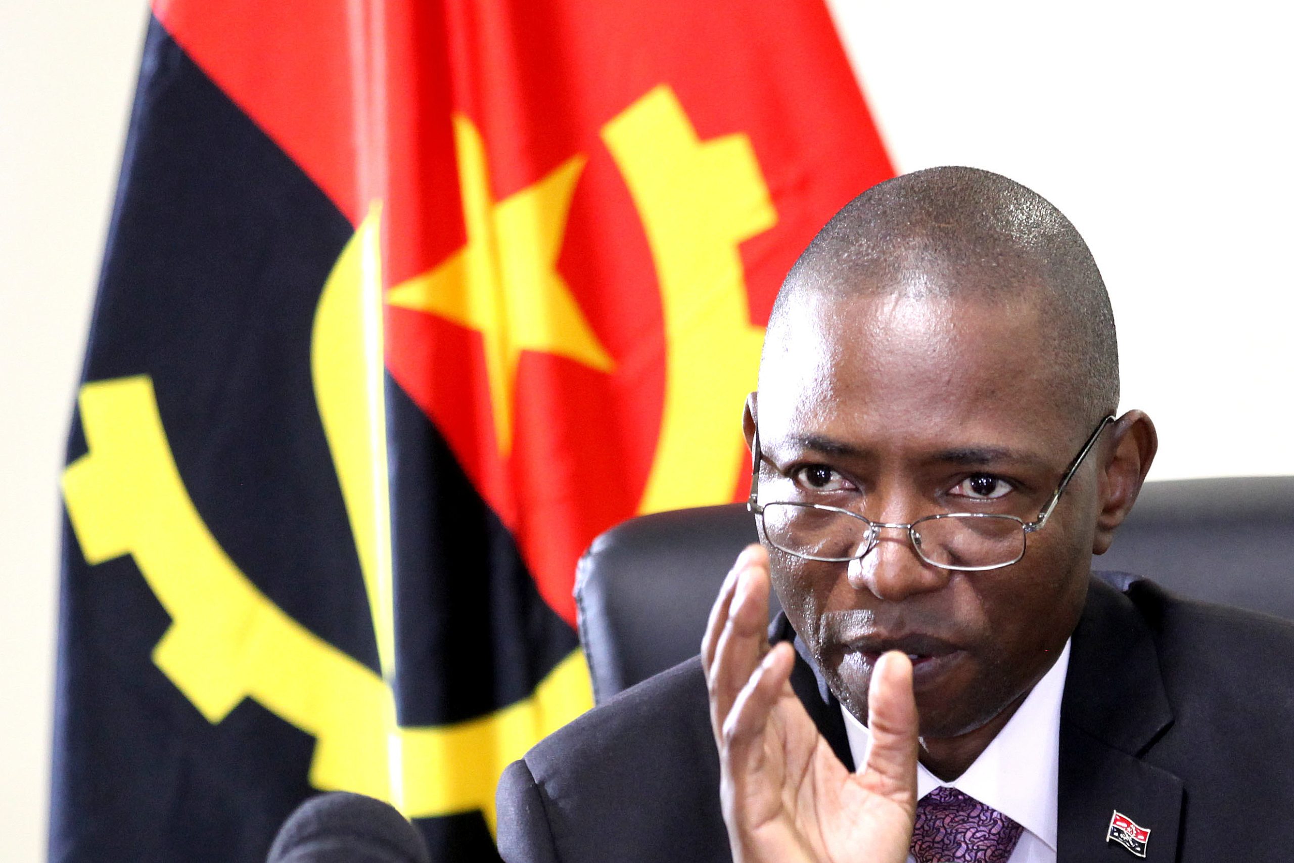 Angola com mais 95 casos e dois óbitos. Namibe regista primeiras infeções