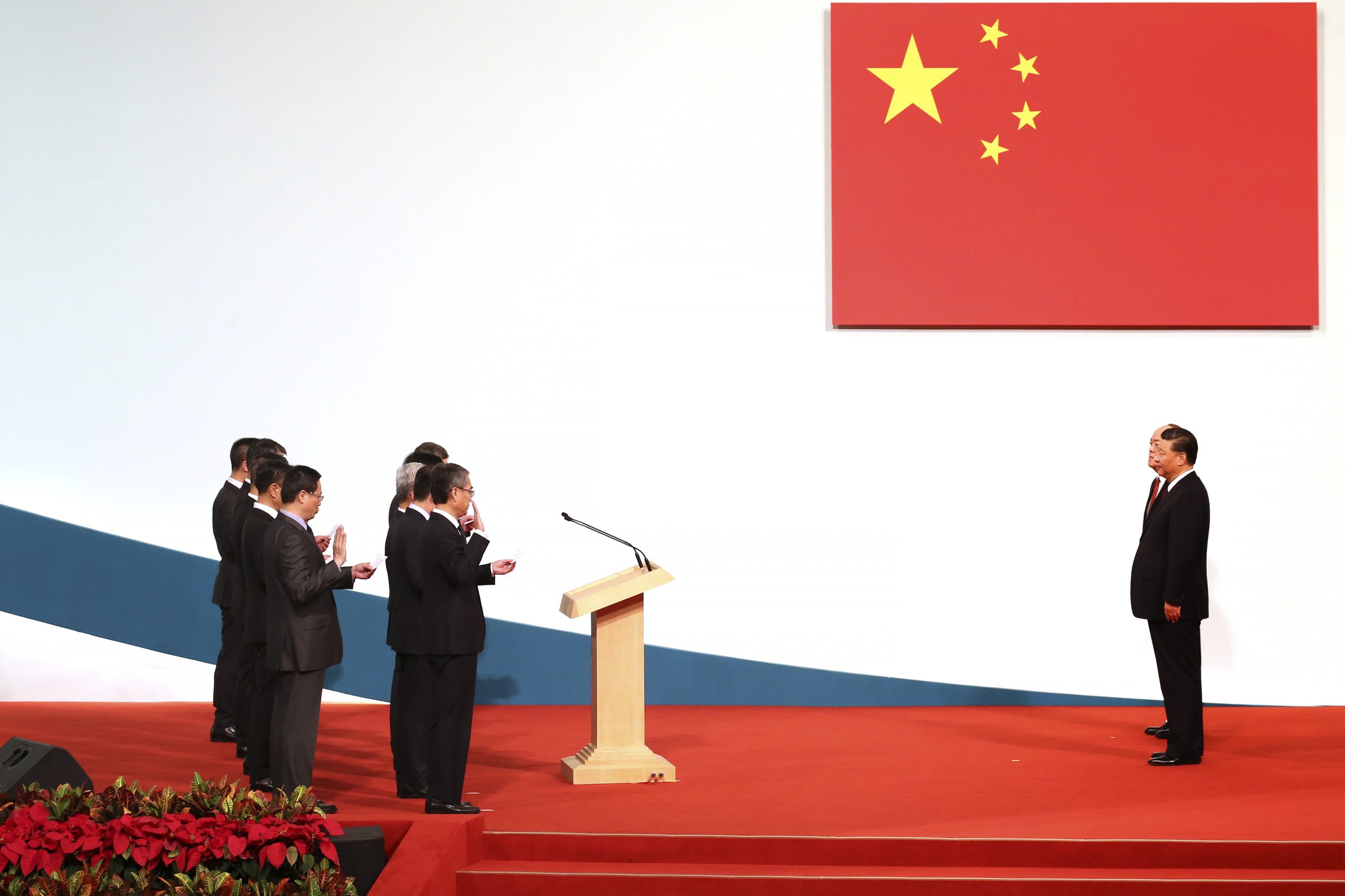 “O Governo e o povo da China estão firmes como uma rocha”. Xi Jinping deixa Macau após visita marcada por recados para Hong Kong