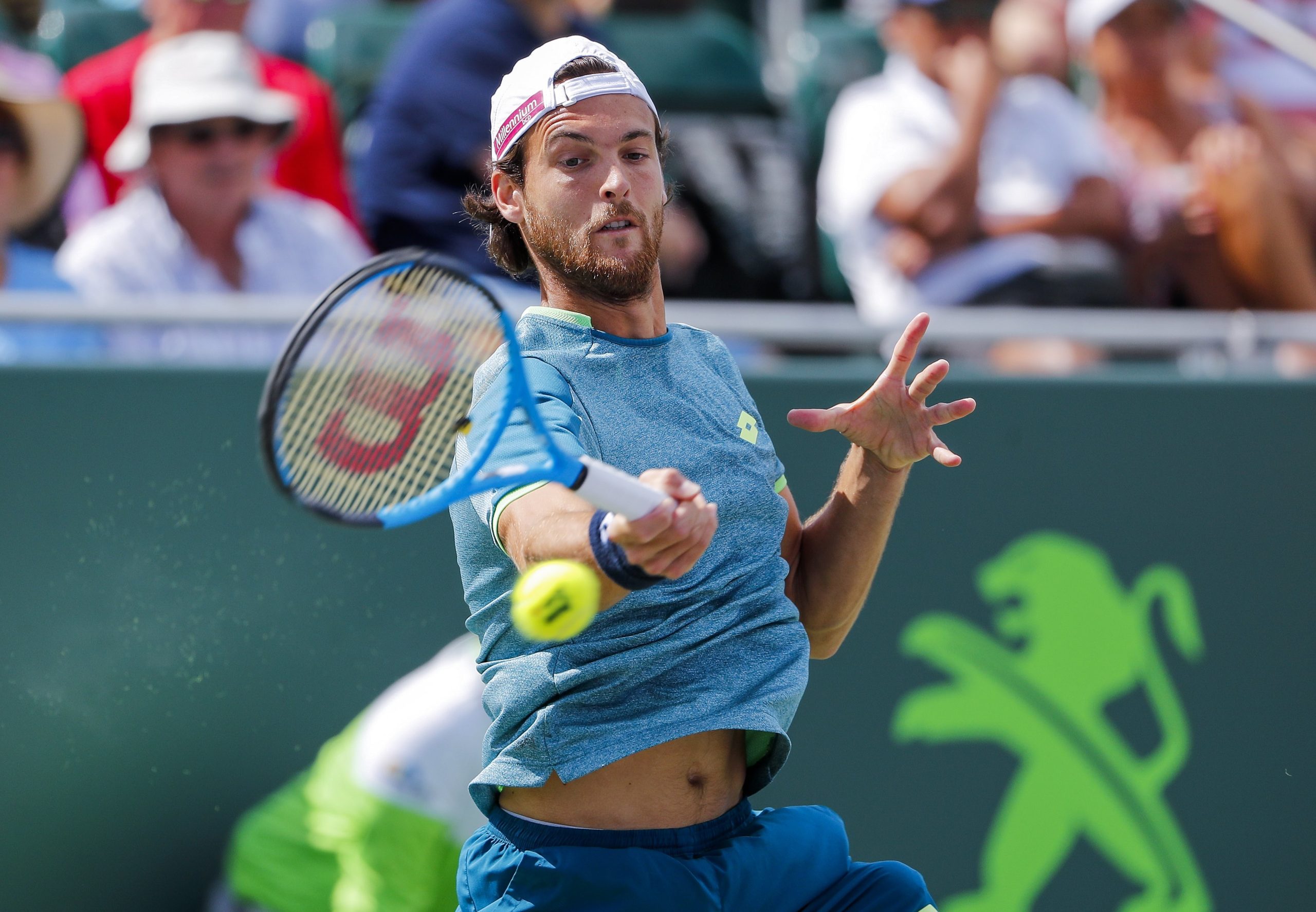 João Sousa dá vantagem a Portugal no embate com Suécia da Taça Davis em ténis