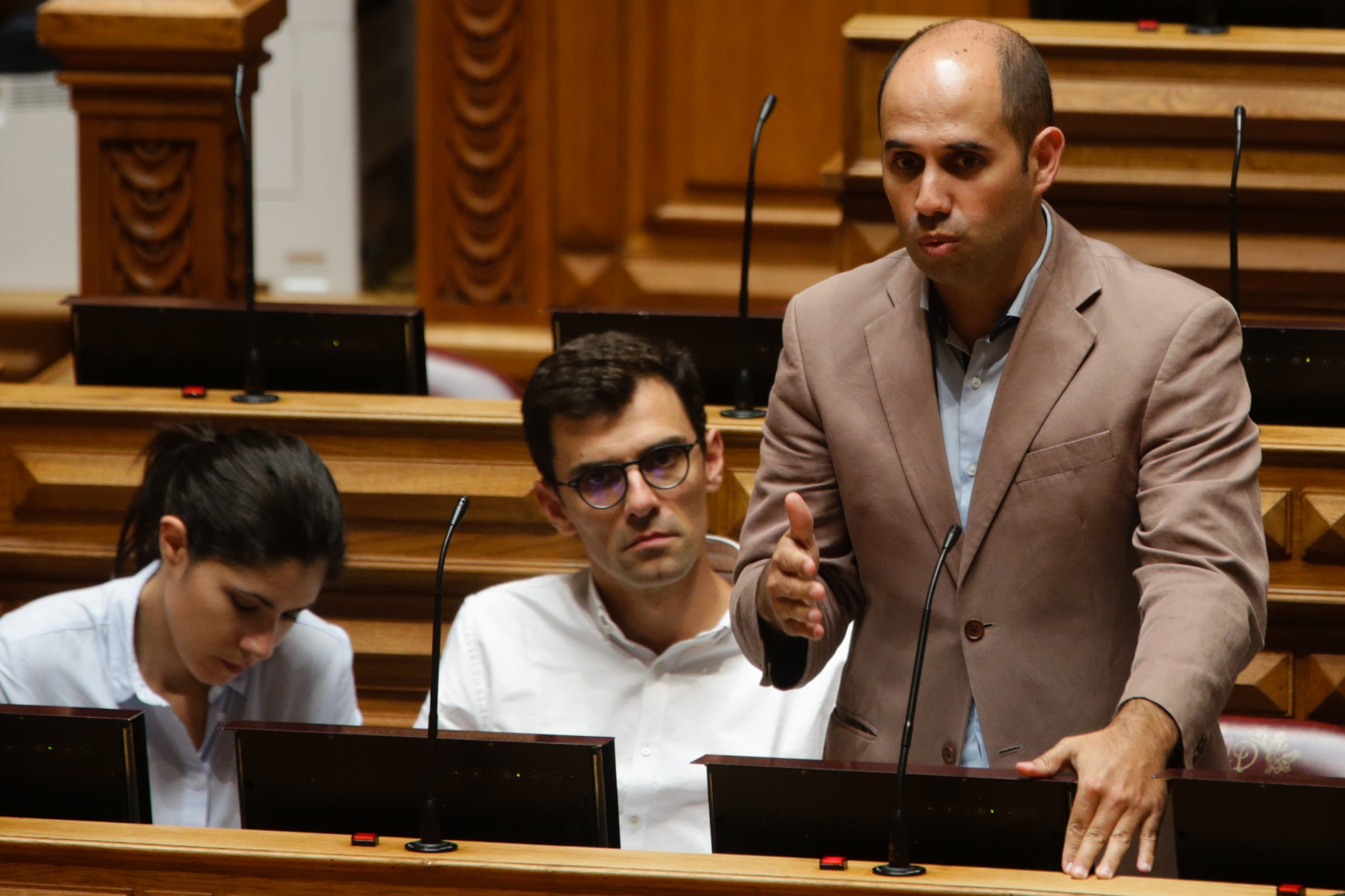 OE2019: Bloco adverte Governo e PS que “jogo político” pode “intoxicar” negociações