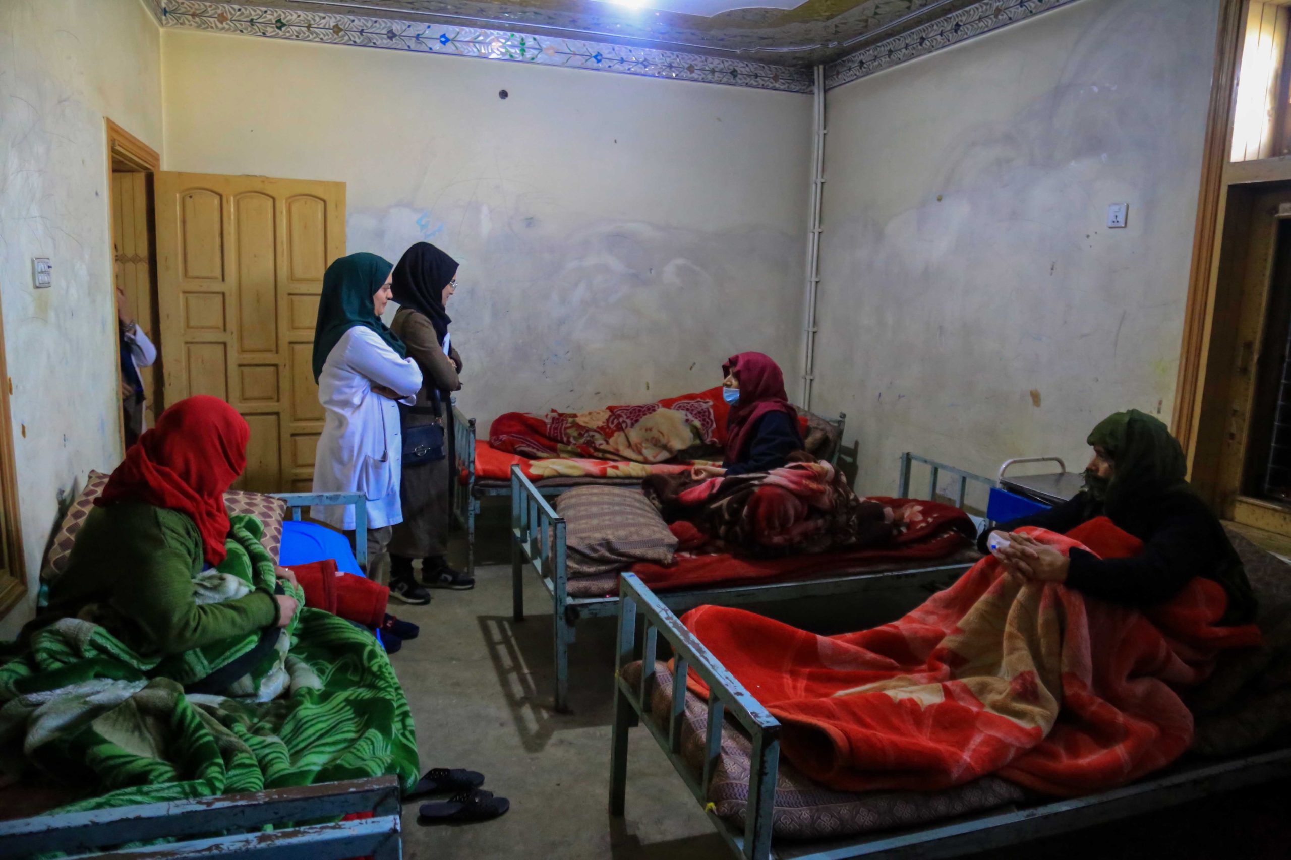 ONU pede a talibãs que deixem mulheres trabalharem em ONG
