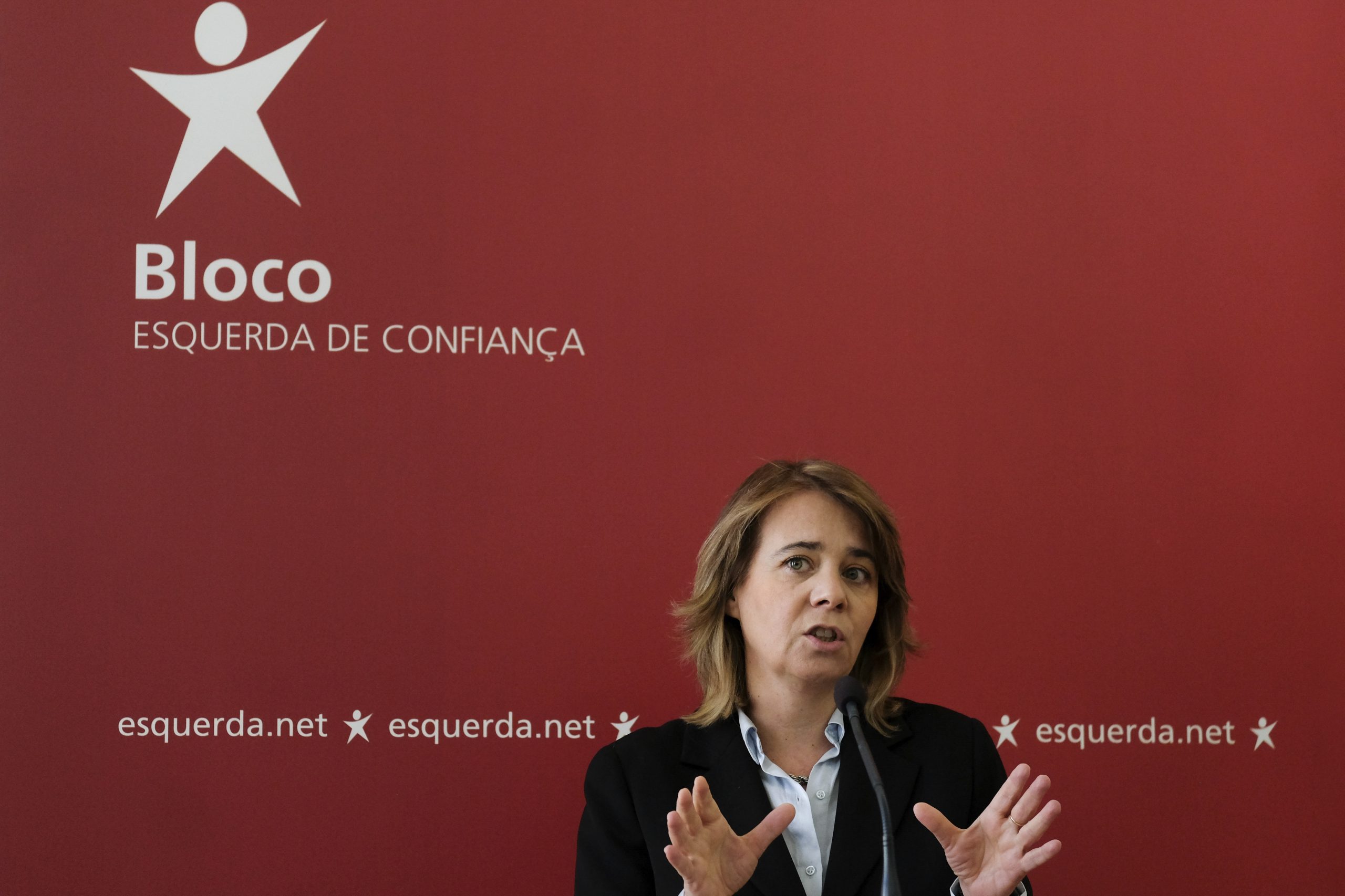 Catarina Martins diz ser “ultrajante” que sejam trabalhadores a pagar a inflação