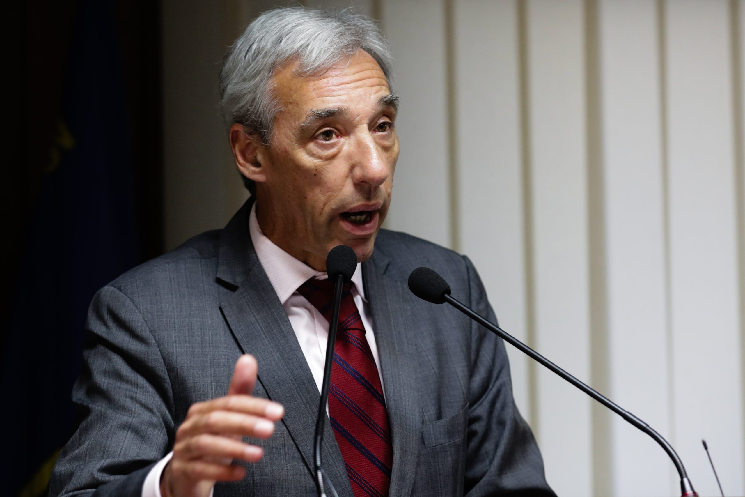 “Neste momento” não há necessidade de pensar “em plano operacional” para retirar lusodescentes da Venezuela