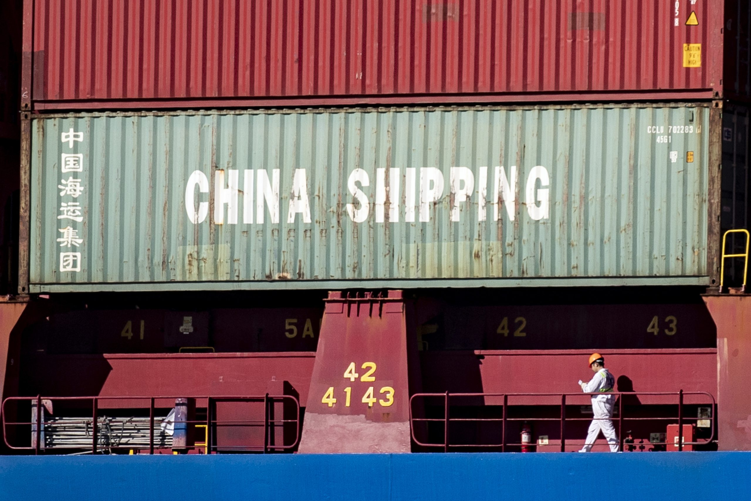 EUA impõem domingo novas tarifas aduaneiras sobre produtos chineses