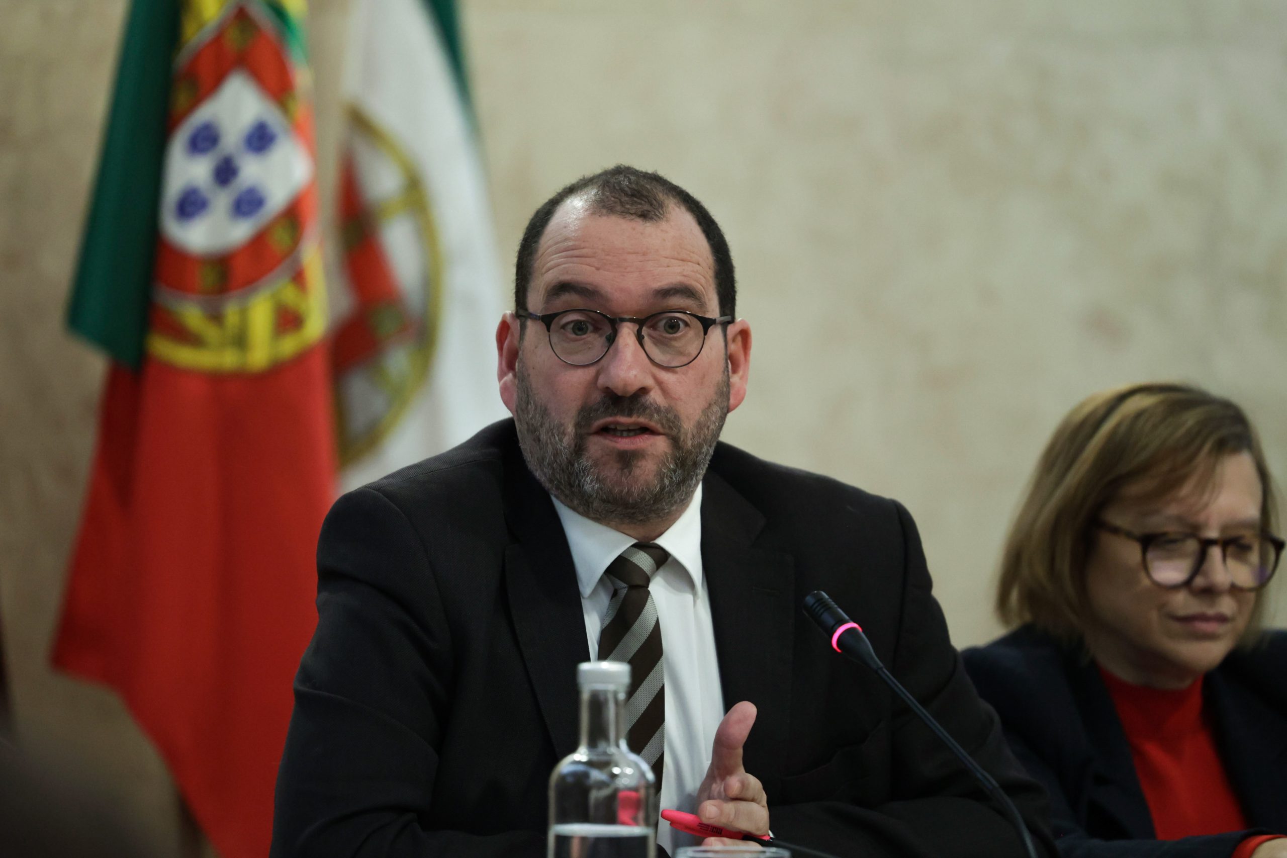 Ministro da Educação quer vincular professores ao fim de três anos: “Redução de 50% da precariedade na profissão”