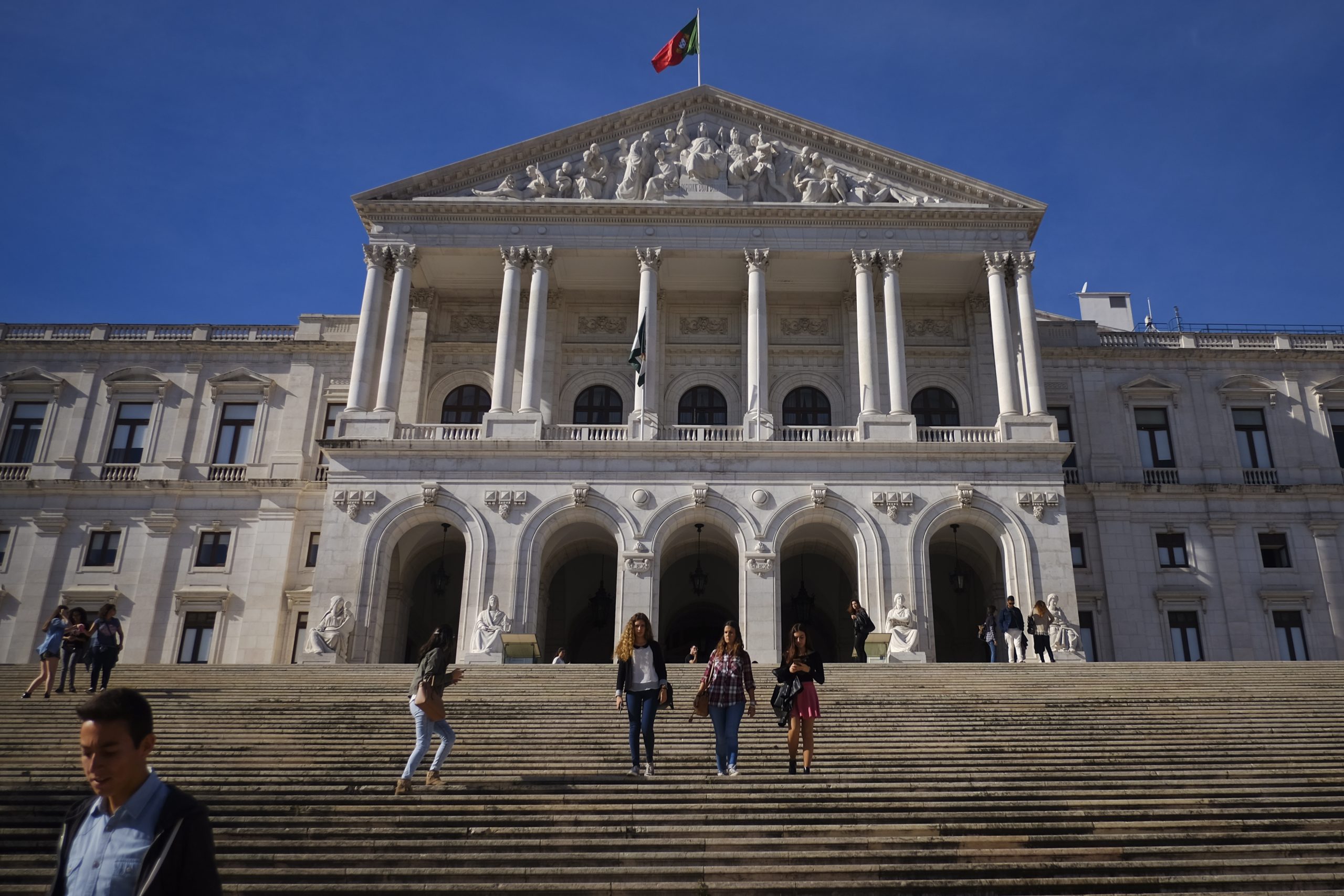 Eleições: Isaura Morais foi eleita deputada e vai renunciar à presidência da Câmara de Rio Maior