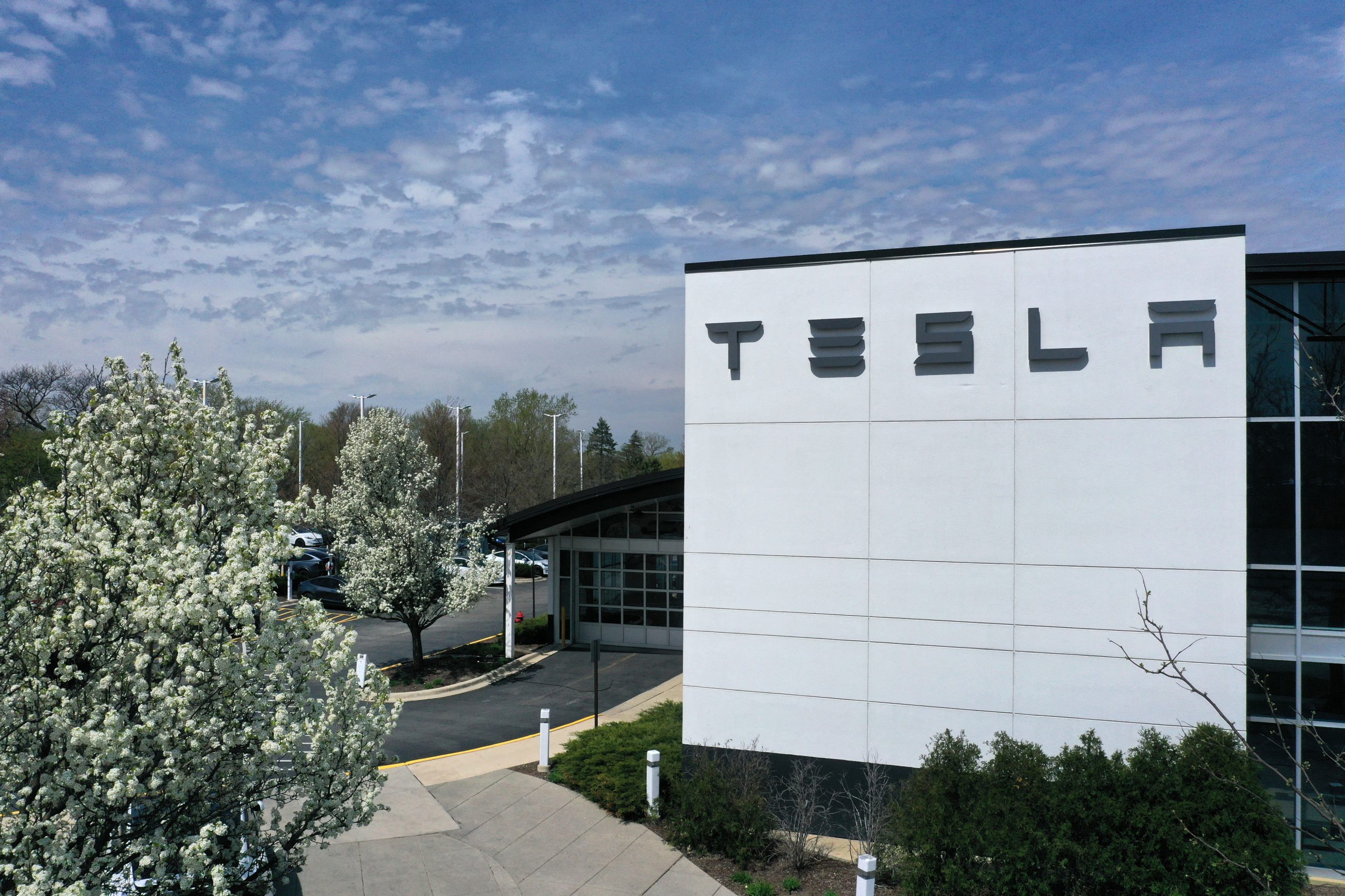 A Tesla está em maus lençóis? Situação está difícil e Elon Musk não está a ajudar