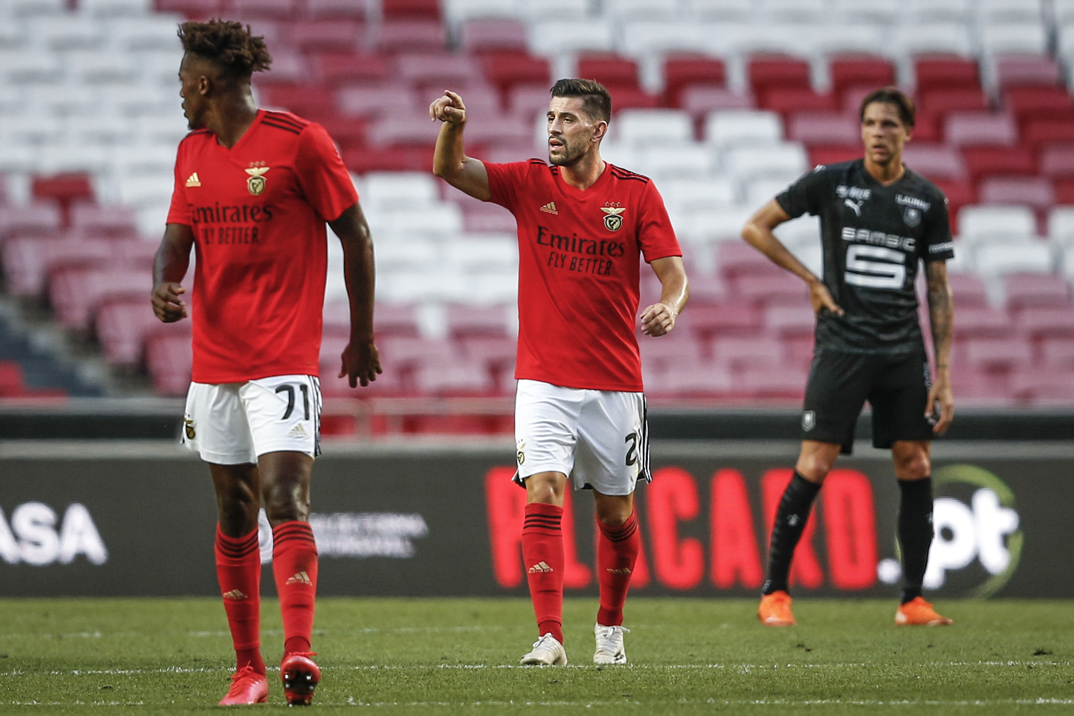 Benfica bate Rennes na Luz em jogo de preparação
