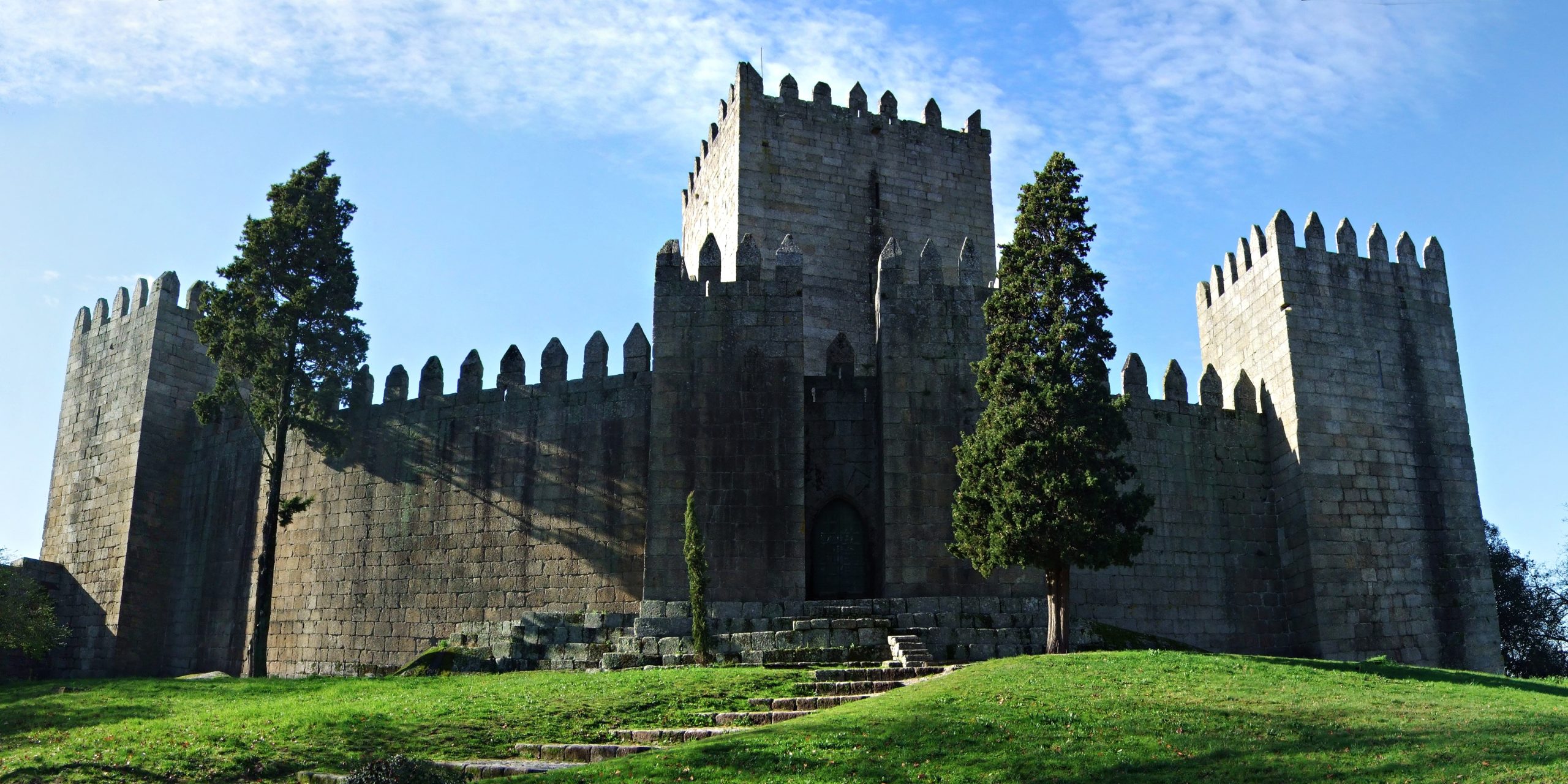 Madeira, pedra e temperatura definem obra única escrita para órgão de Guimarães