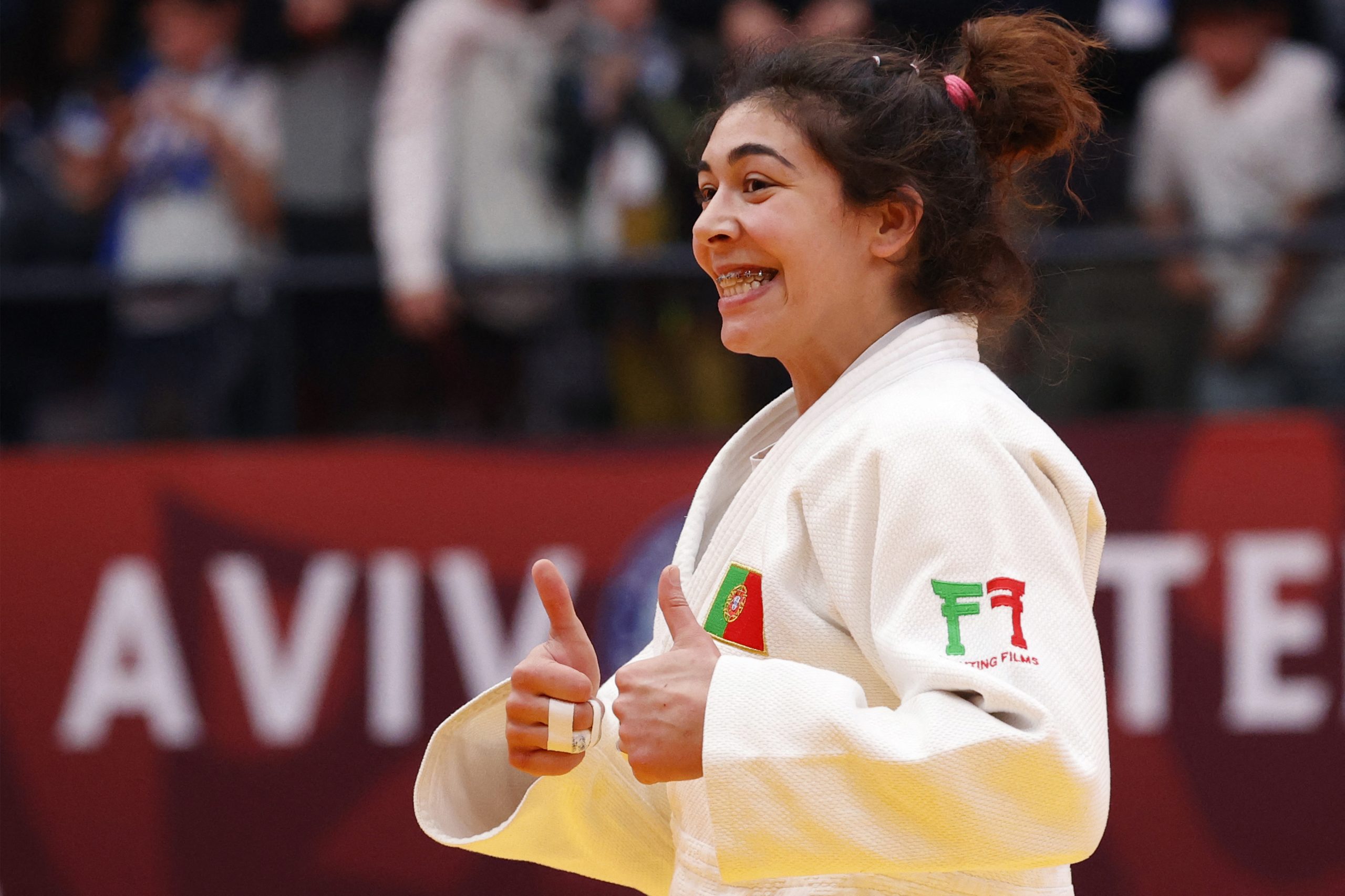 Judoca Patrícia Sampaio vence na estreia e apura-se para os ‘oitavos’