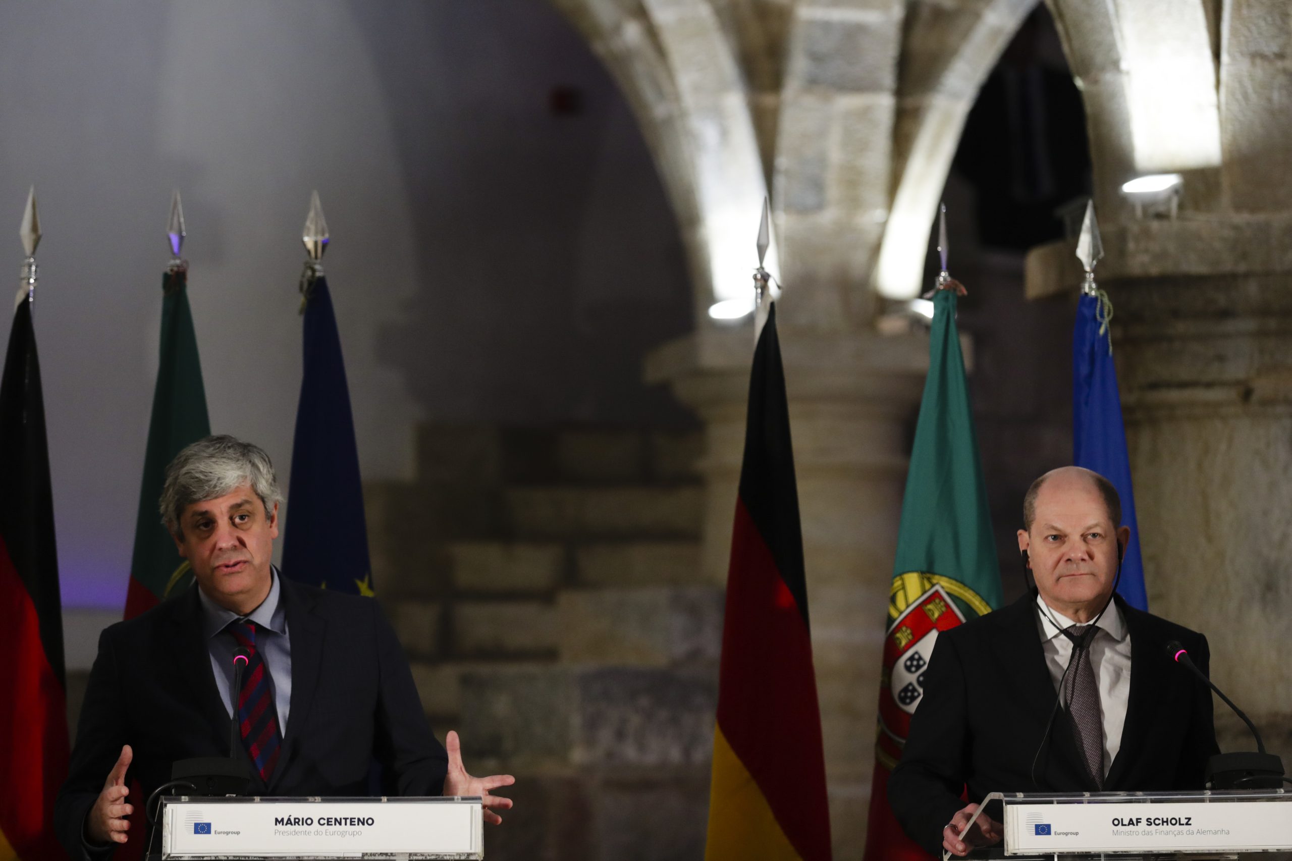 “Execução orçamental tem cumprido todas as metas”, diz Mário Centeno