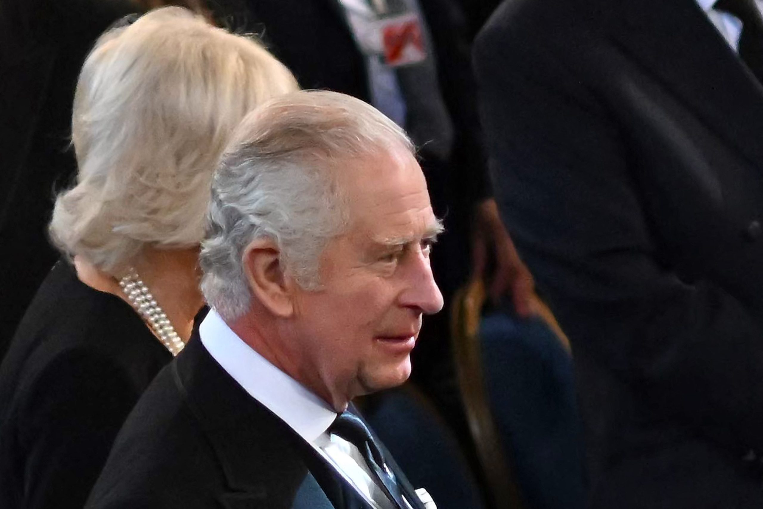 Despedimentos na antiga residência de Carlos III chegam às dezenas. Sindicato critica decisão “implacável”