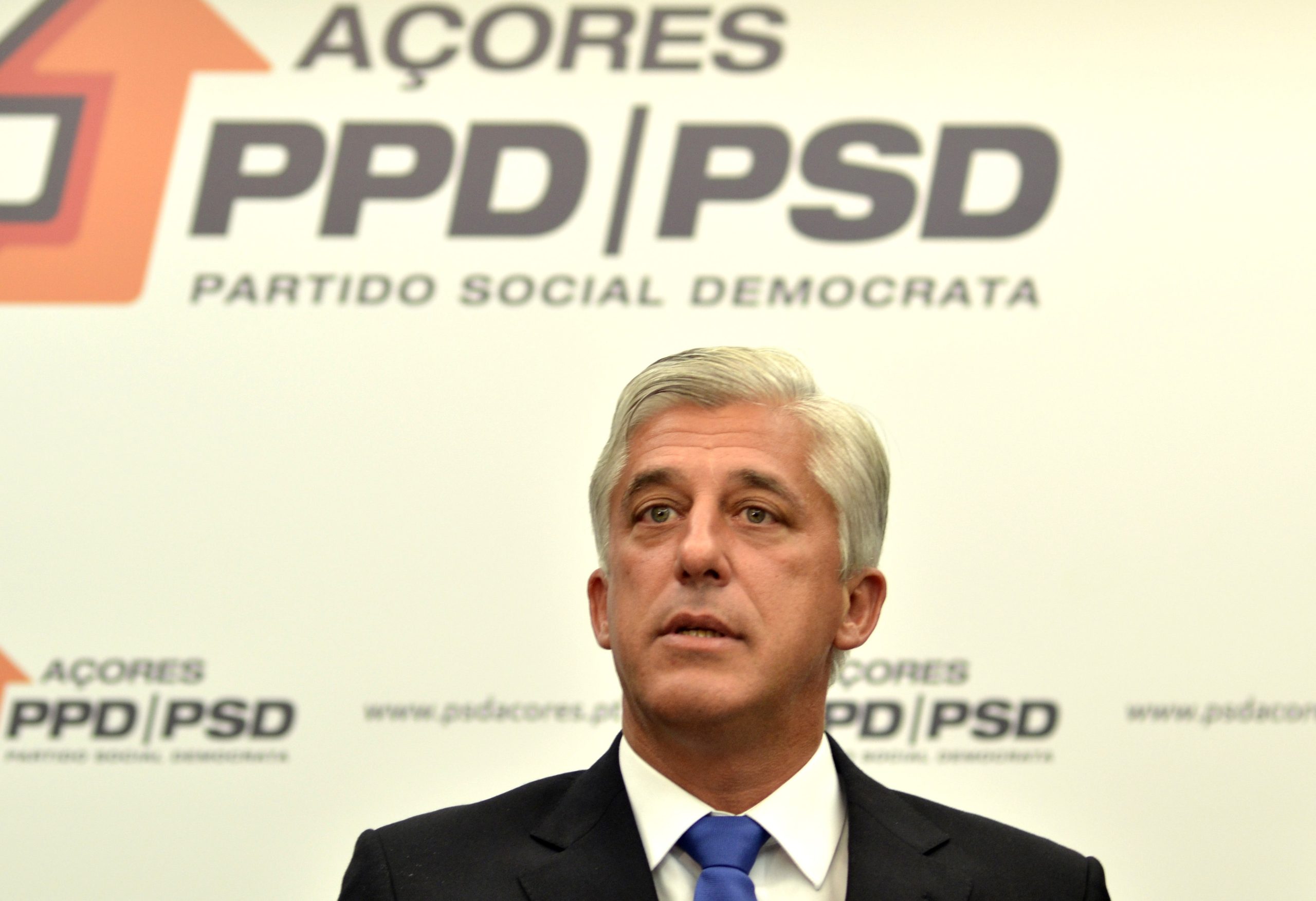 Duarte Freitas anuncia saída da liderança do PSD Açores e pede eleições antecipadas