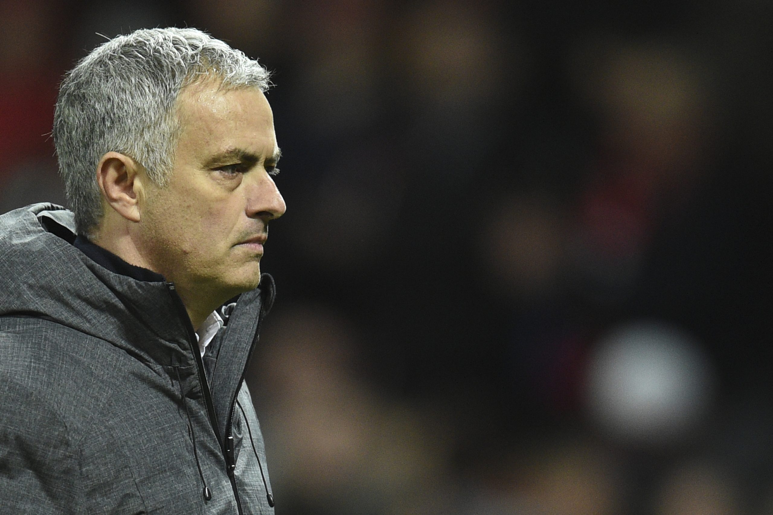 José Mourinho deseja força aos familiares das vítimas dos incêndios