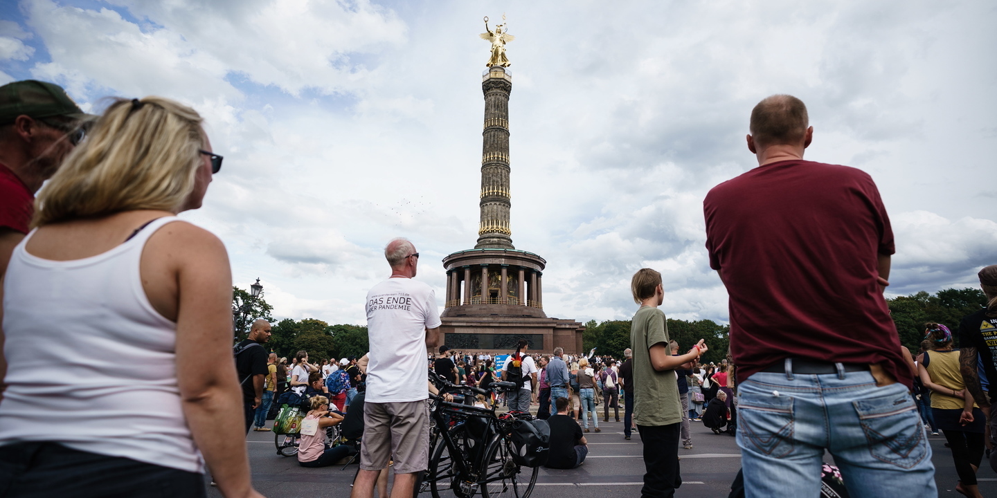 Covid-19: Berlim e Frankfurt anunciam recolher obrigatório e novas restrições sociais