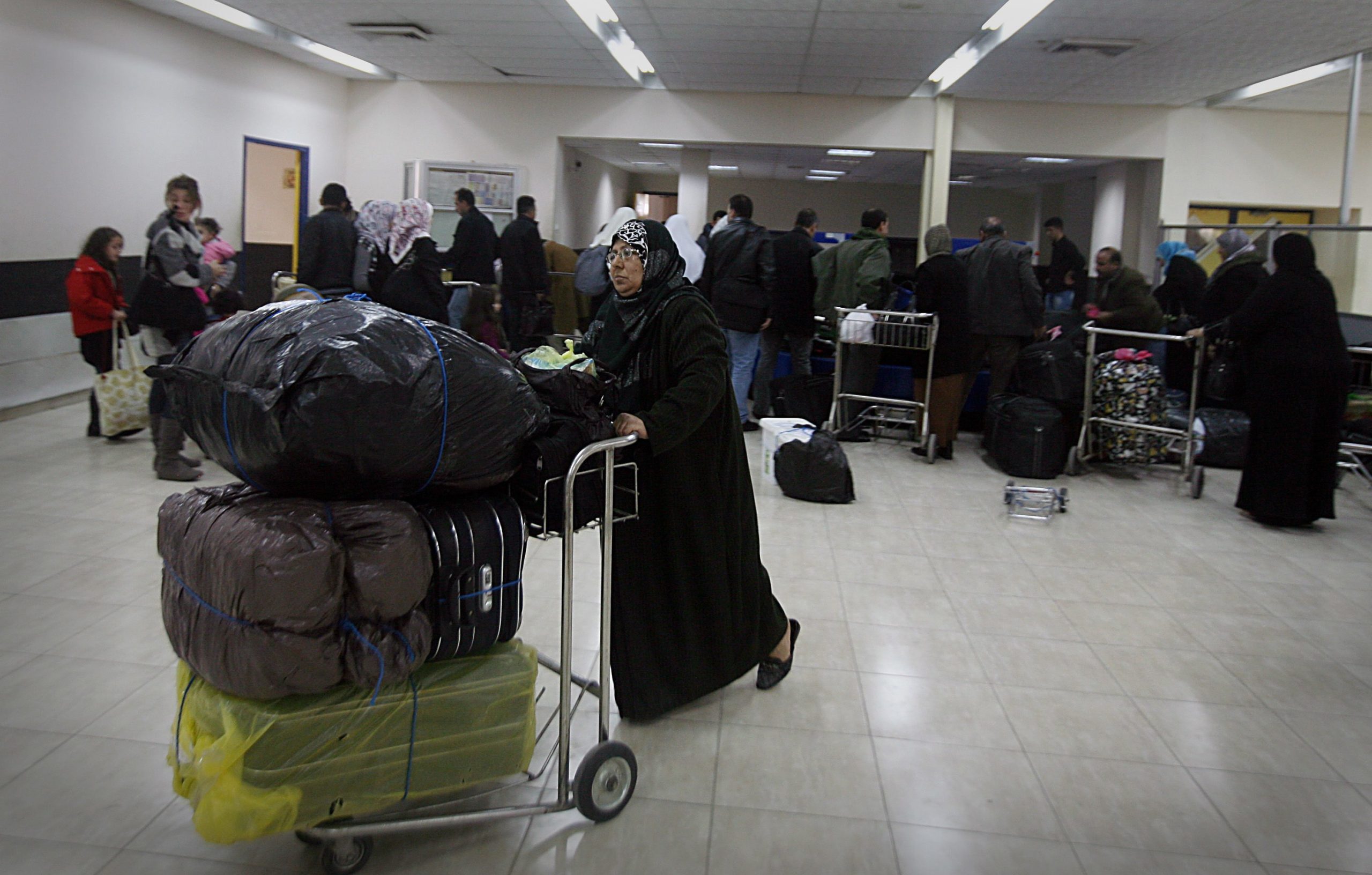 Viajar na Faixa de Gaza? Só com permissão de um tutor, tanto para mulheres como para homens solteiros