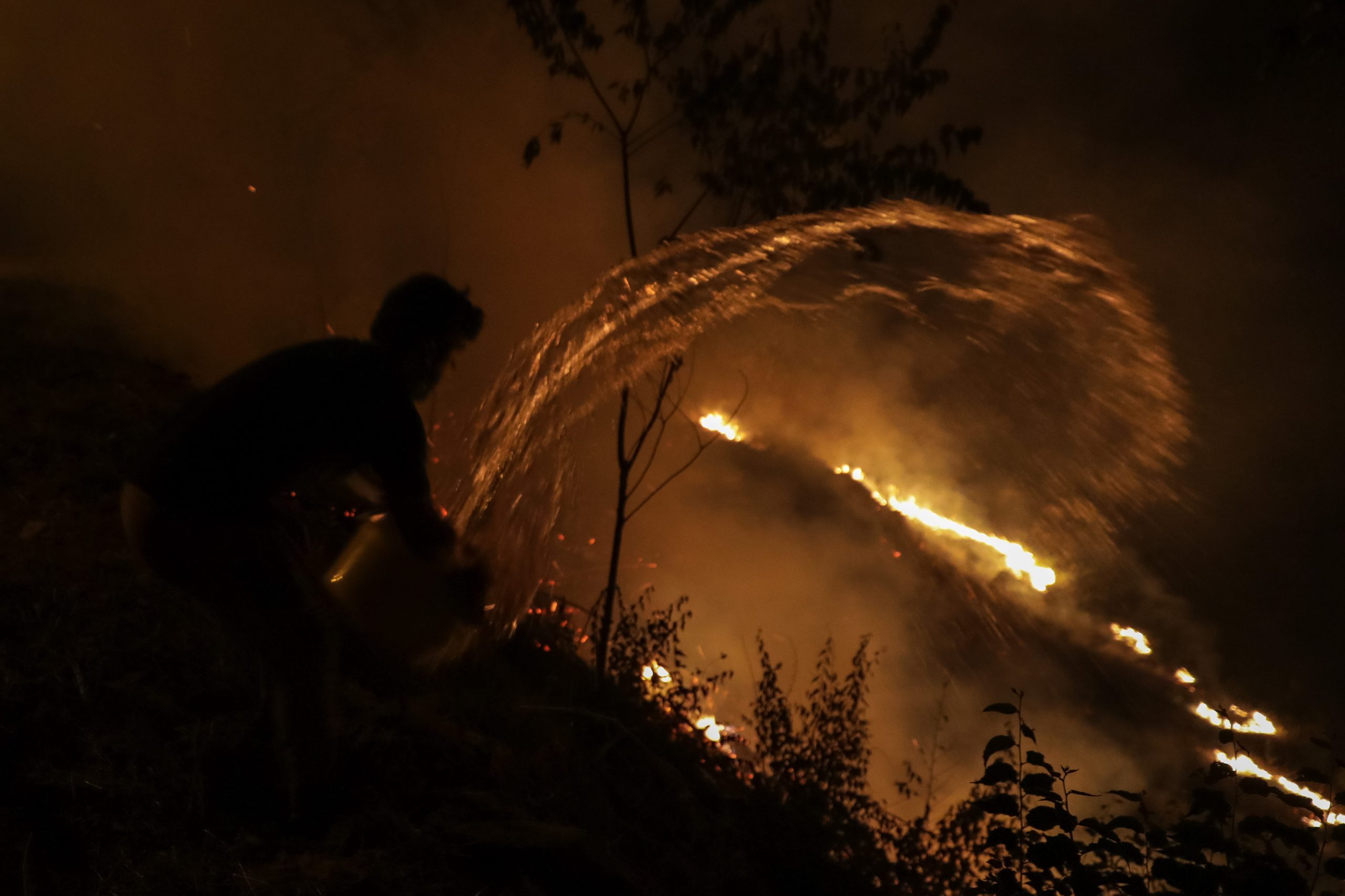 Fogo que matou bombeiro na Lousã em julho teve origem numa trovoada