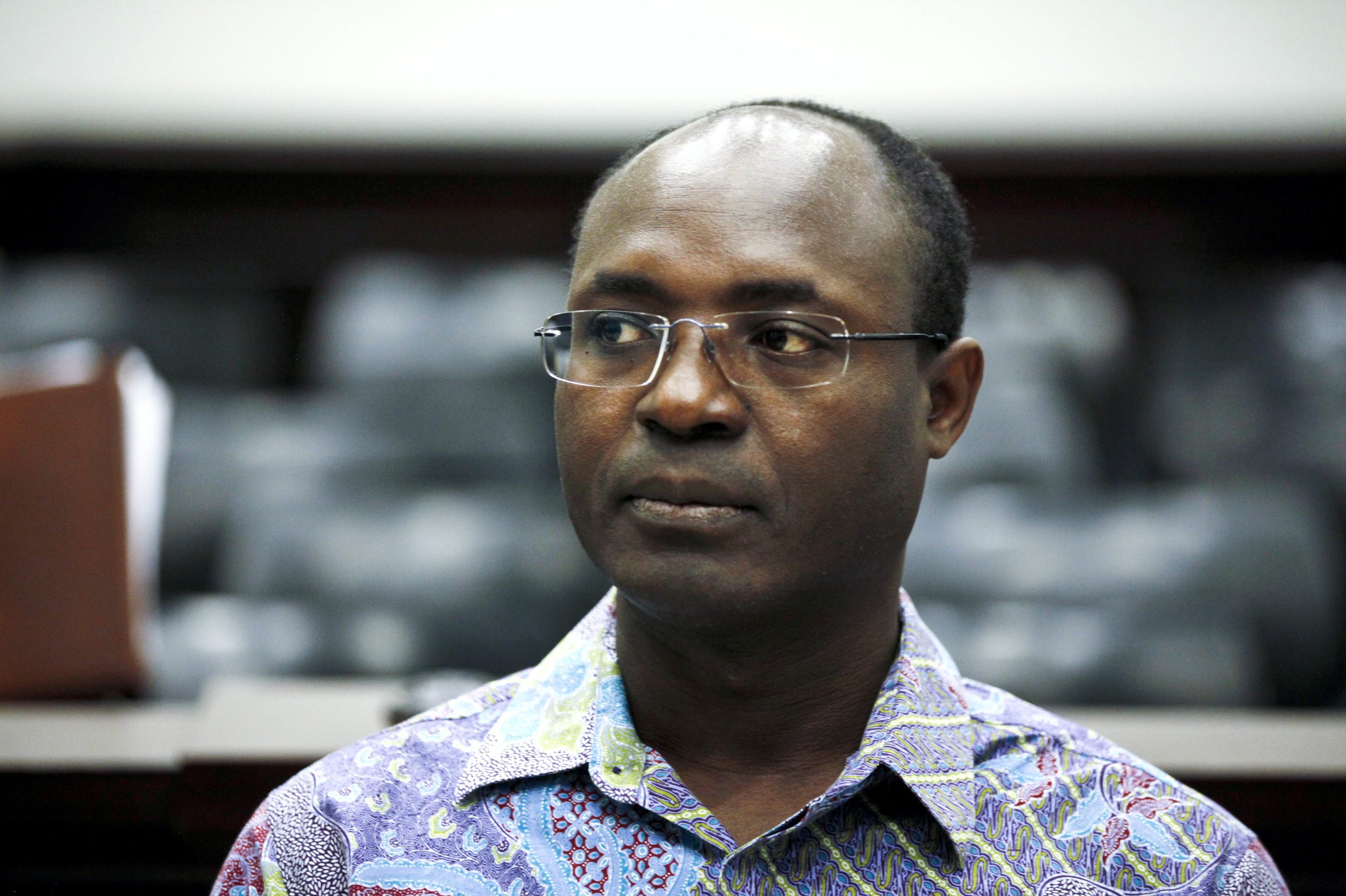Rafael Marques “honrado” com prémio jornalístico, fala em”sinais de corrupção” de novo PR angolano