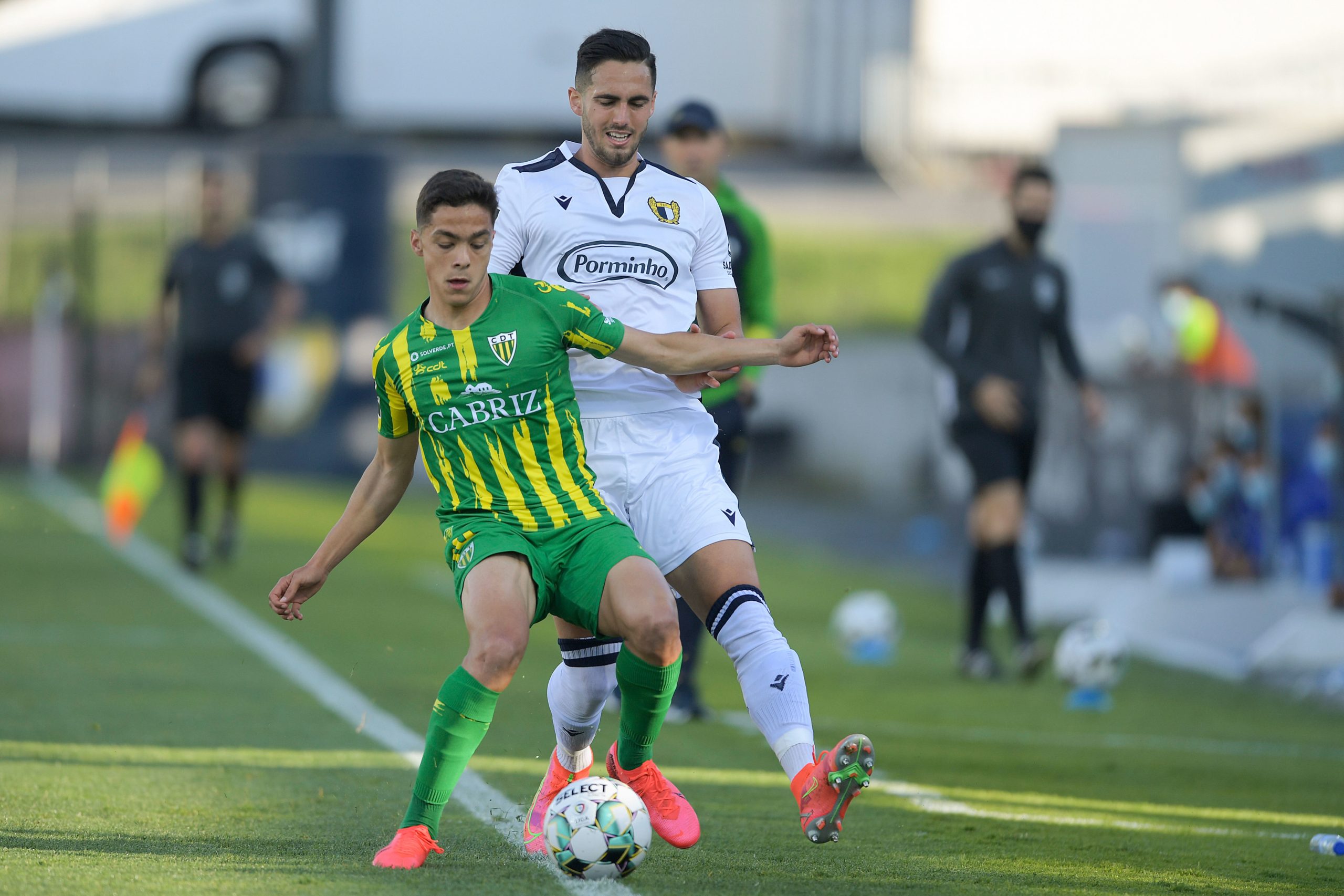 Famalicão e Tondela empatam a duas bolas