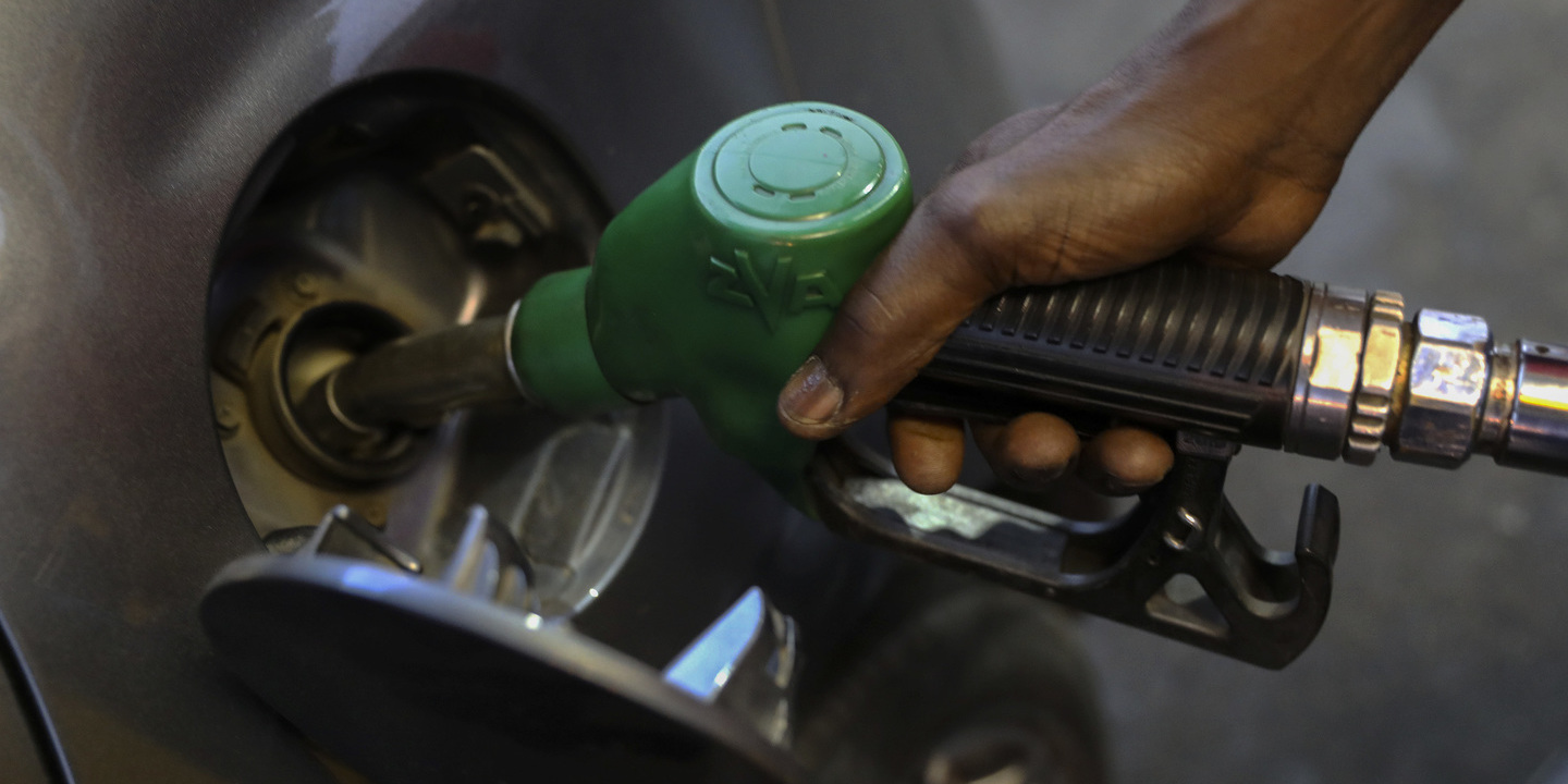 Açores: gasolina sobe 4,9 cêntimos por litro e gasóleo 9,4 cêntimos em outubro