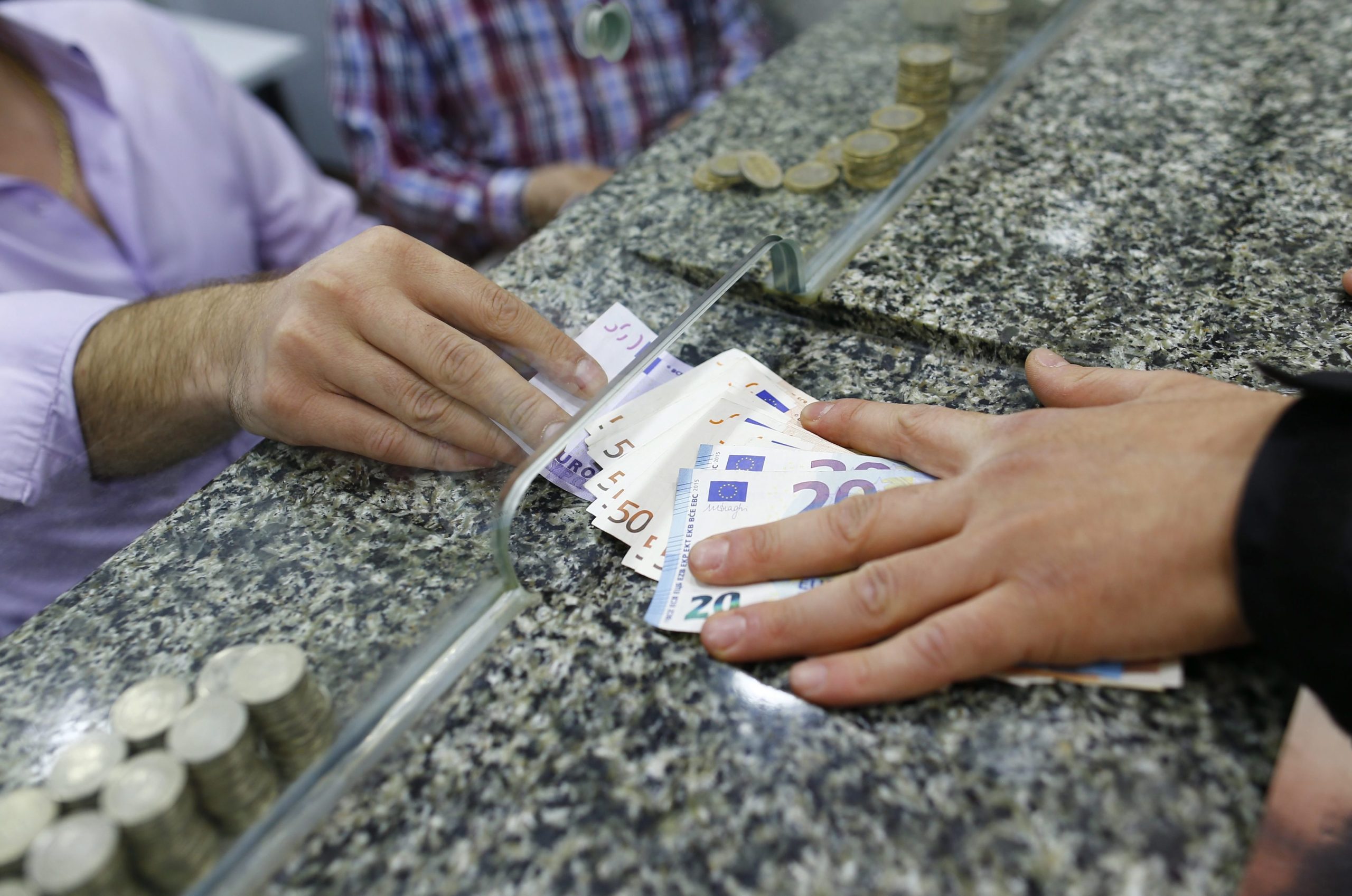 Relatório revela que dirigentes do norte do país recebem triplo de remuneração em relação a trabalhadores não qualificados