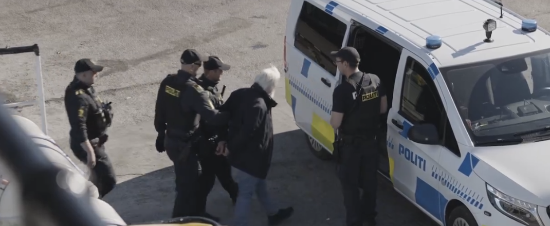 Capitão Paul Watson, ativista contra a caça de baleias, é preso na Gronelândia