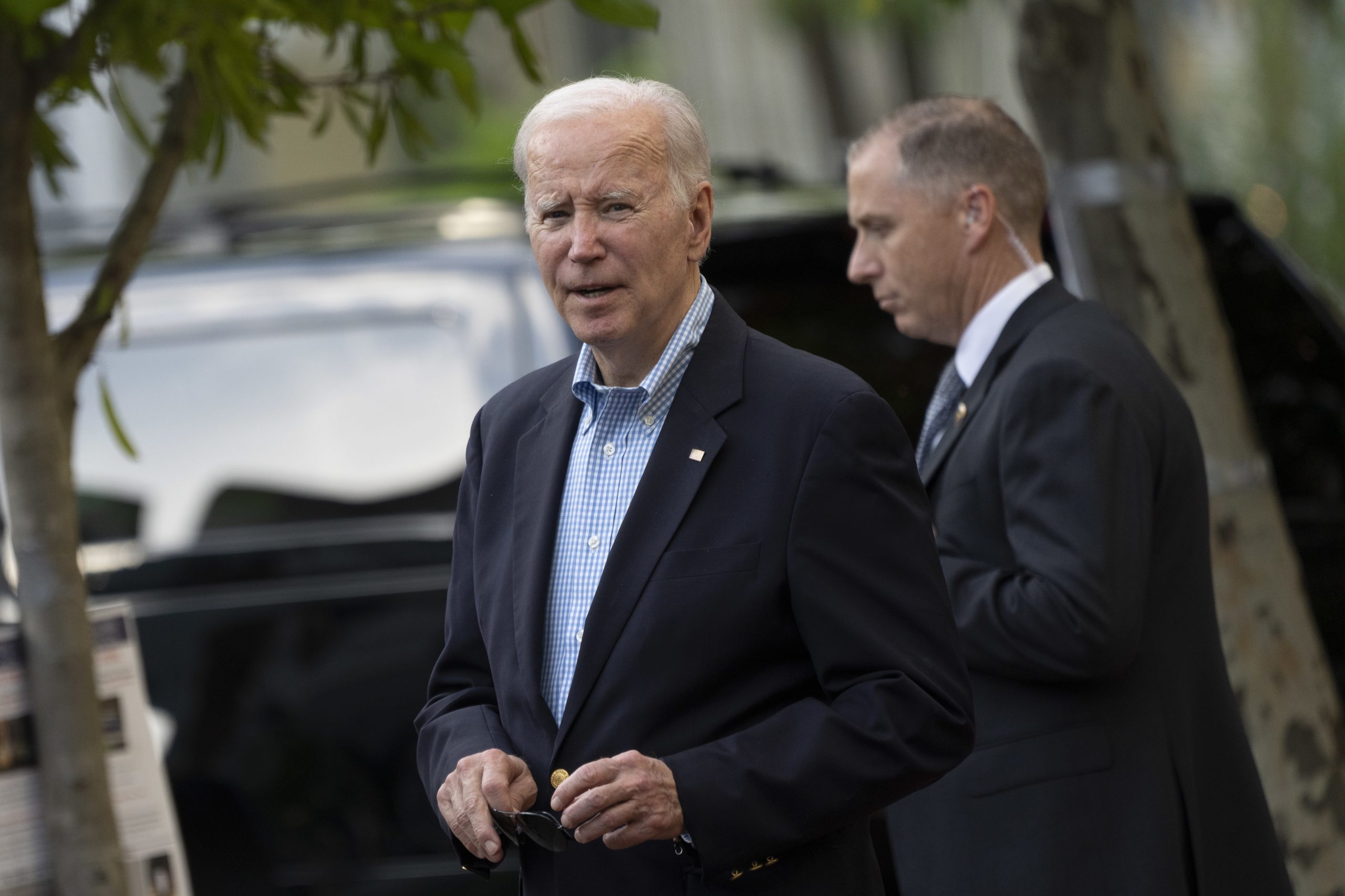 “Demasiadas famílias têm cadeiras vazias à volta da mesa”. Biden insta Congresso a proibir armas de assalto após chacina no Texas