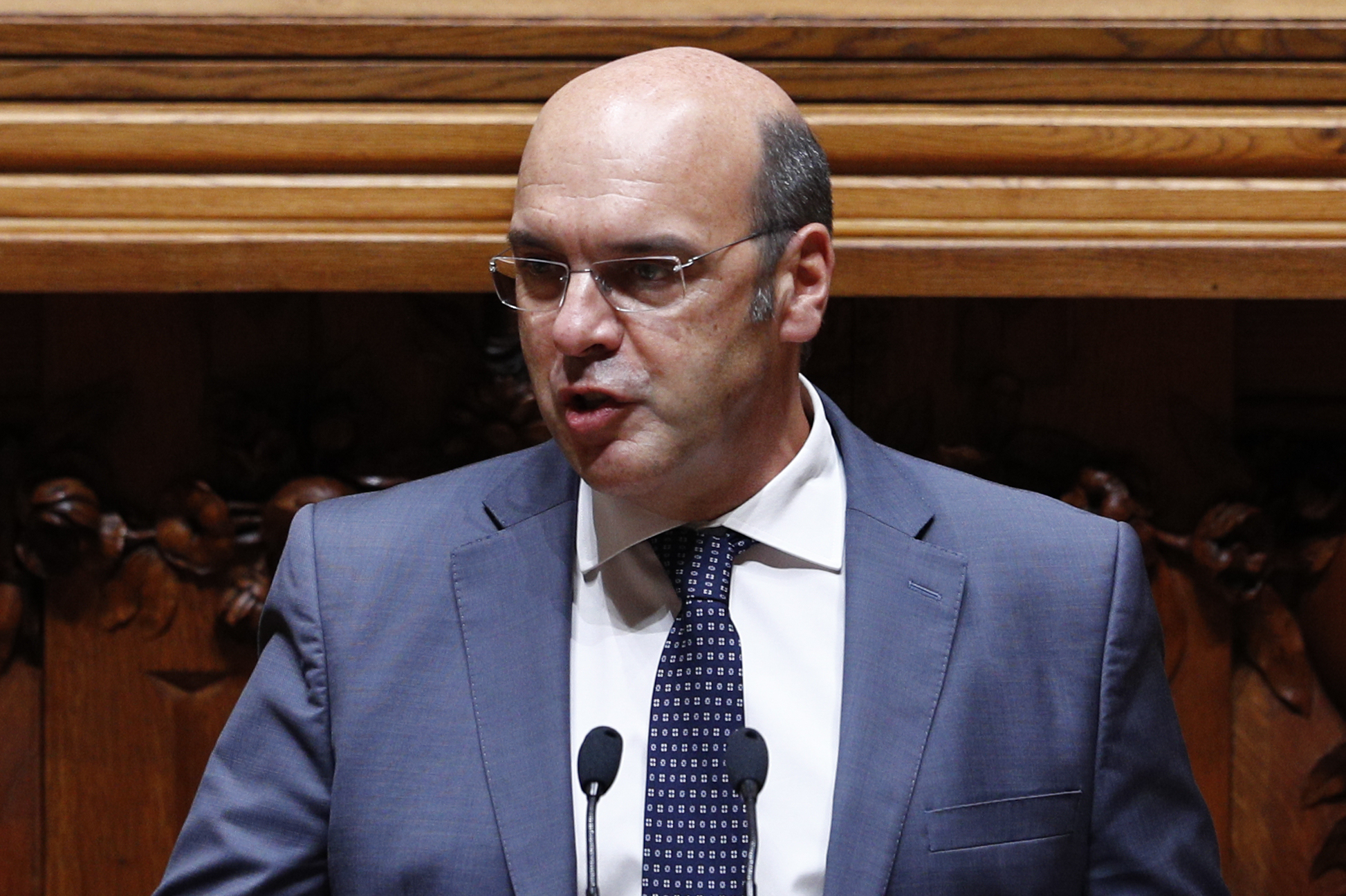 OE2022: Siza Vieira descarta descida de impostos sobre os combustíveis